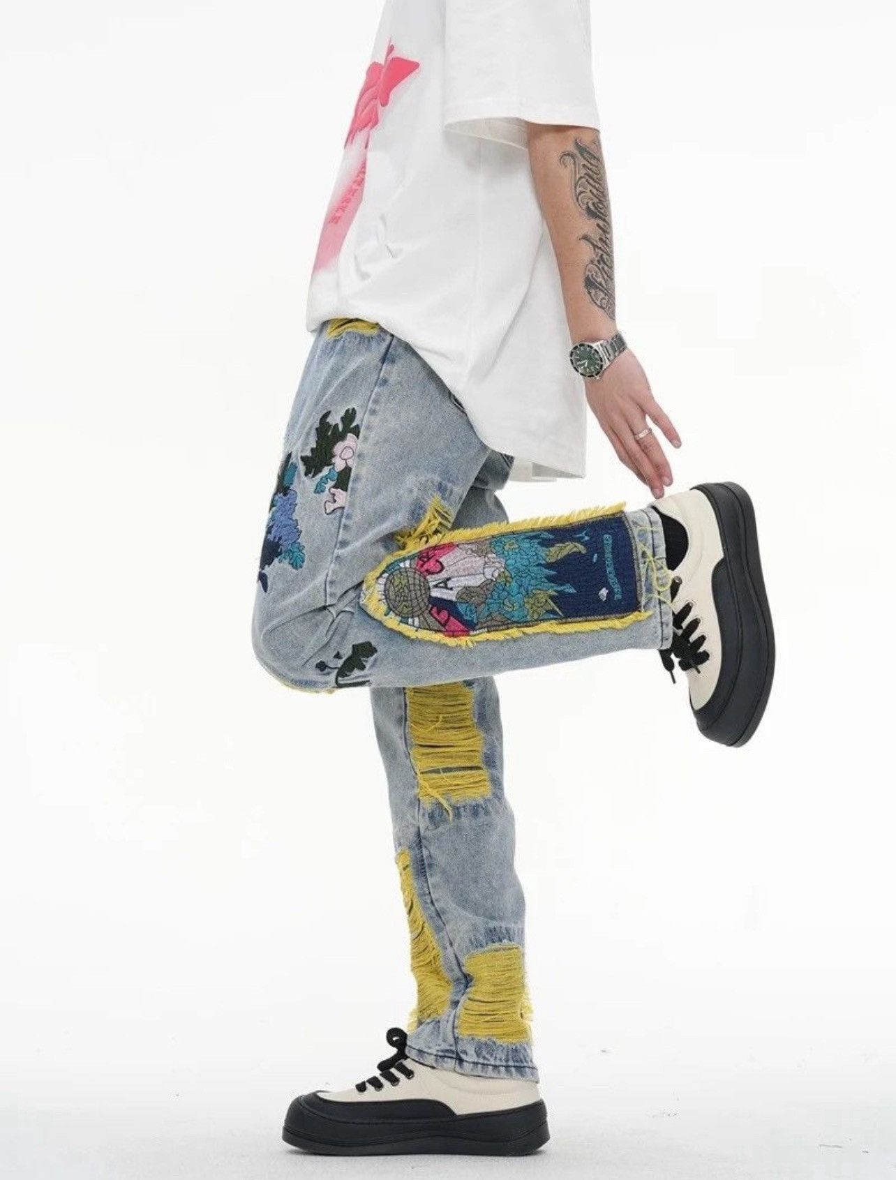 Japanese Brand × Jean Embroidered Patch Denim Ripped Jeans Size US 32 / EU 48 - 4 Thumbnail