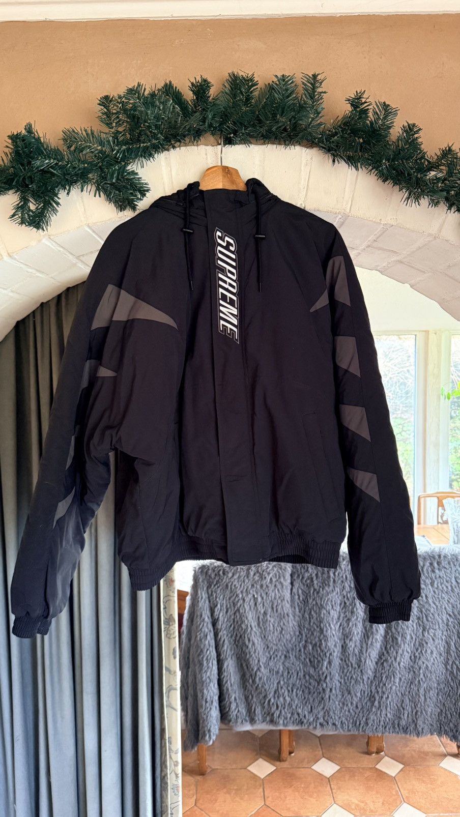 Supreme Supreme Wildcat Sideline Puffer Black FW23 Size US L / EU 52-54 / 3 - 1 Thumbnail