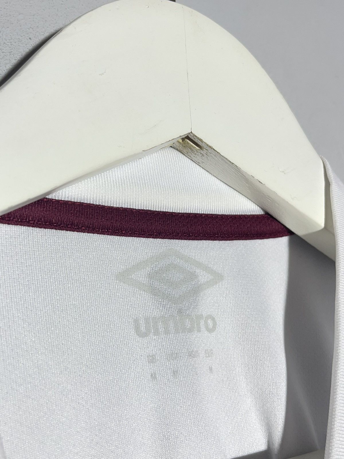 Umbro Burnley Umbro 2021/22 Home Y2k Football Shirt Size US M / EU 48-50 / 2 - 11 Thumbnail