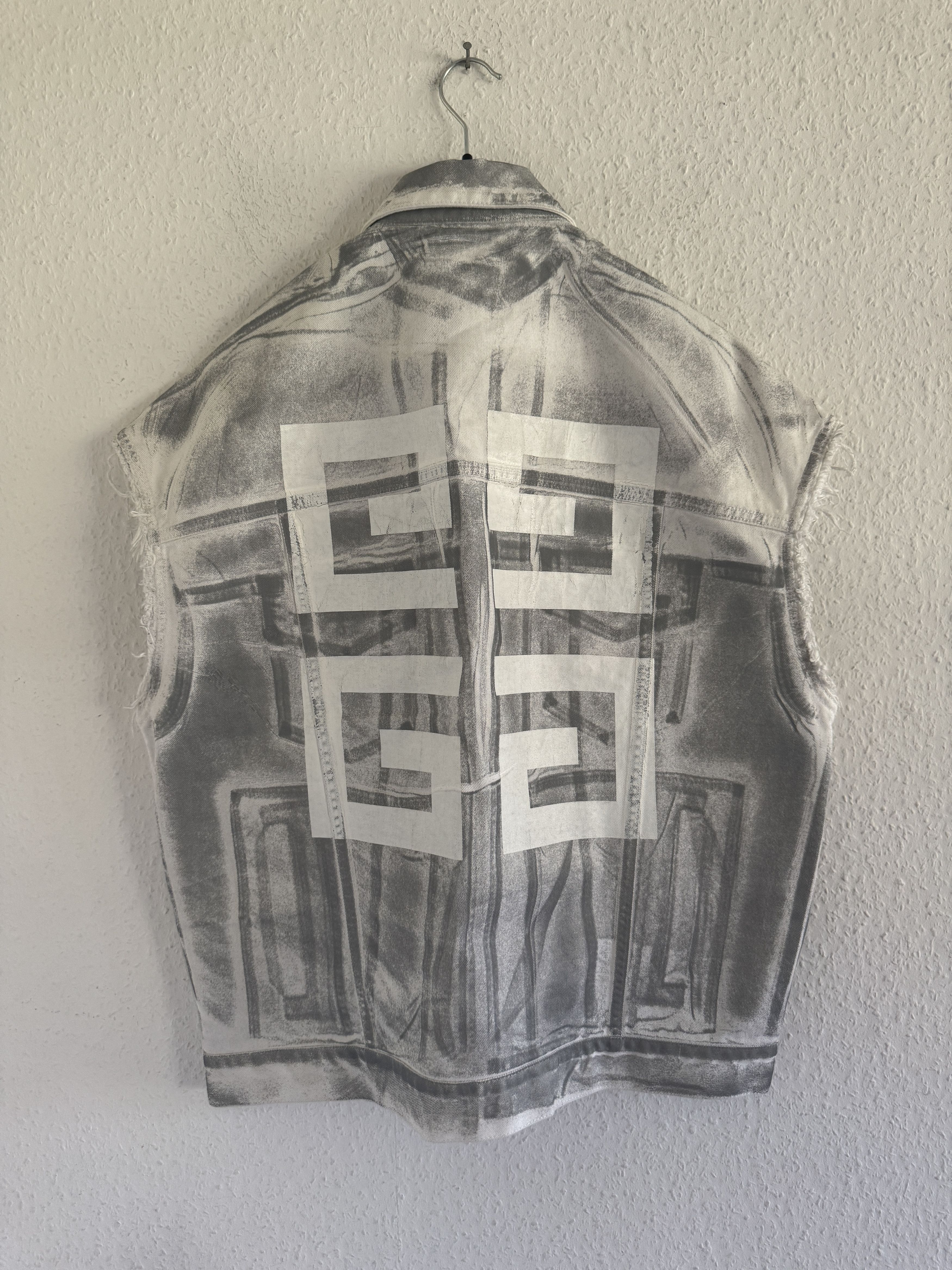 Givenchy 4G Graffiti-Print Reflective Denim Vest – Runway Sample Size US M / EU 48-50 / 2 - 12 Thumbnail