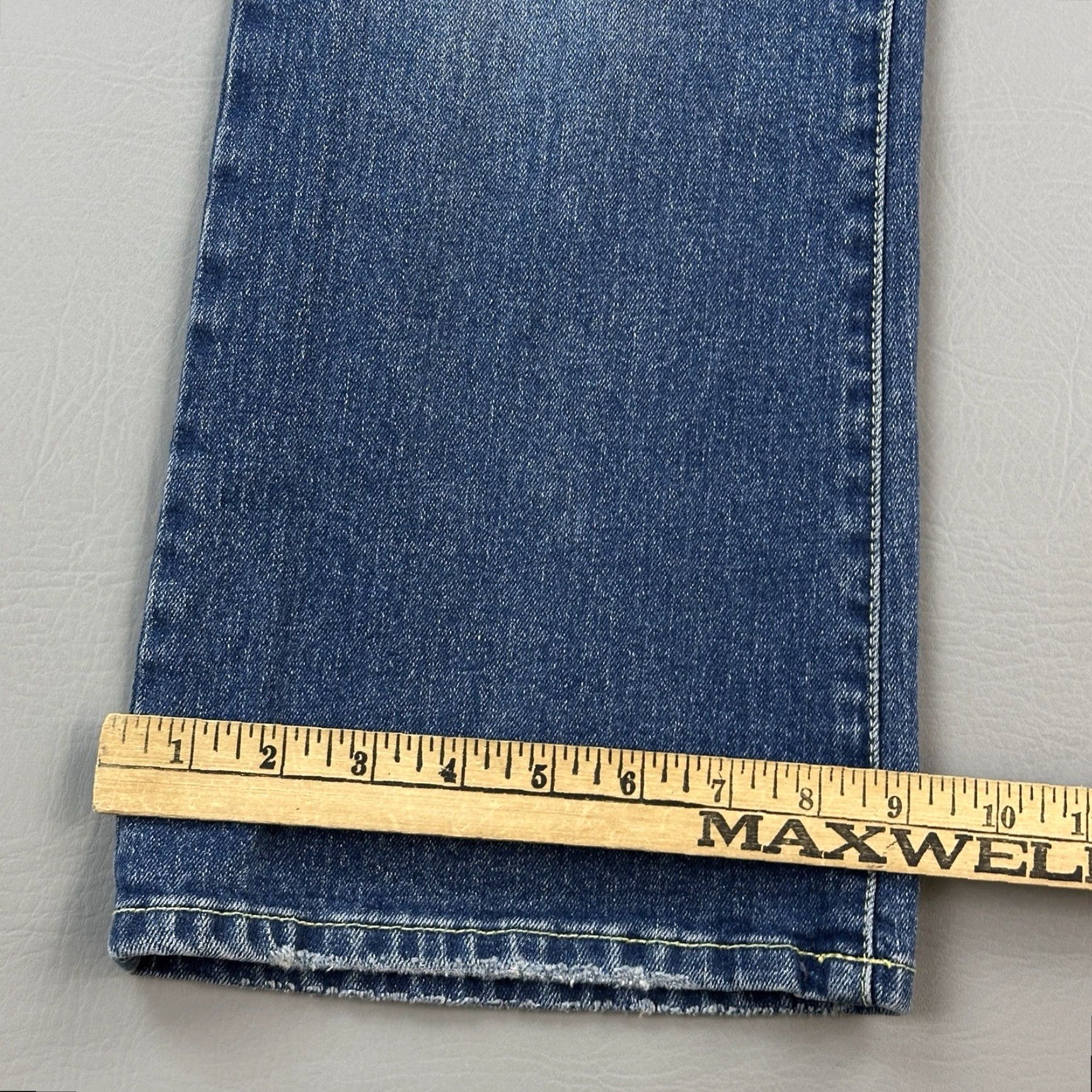 Vintage Vintage Union Bay Jeans Women's 9 32x33 Low Rise Flare Stretch Embroidered Y2K Jeans Size 30" / US 8 / IT 44 - 4 Thumbnail