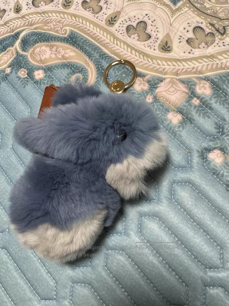 Loro Piana Loro Piana size 12cm Furry fur toy, length 12cm Size ONE SIZE - 1 Thumbnail