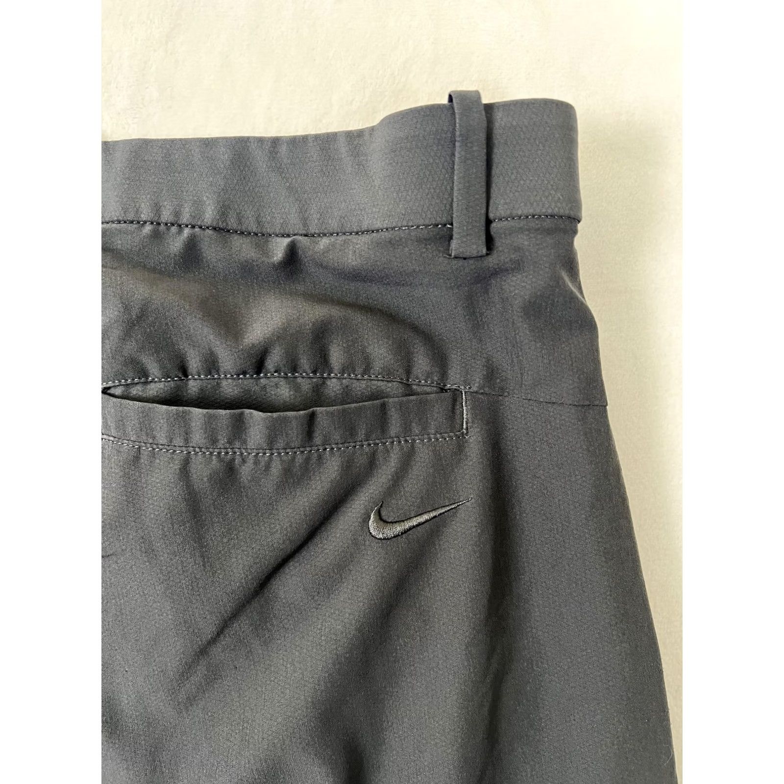 Nike Nike Dri-FIT Pants Mens 40x32 Gray Slim Tapered Golf Khakis - Regular Fit, Pockets, Quick Dry, Moisture Wicking, Performance Size US 40 / EU 56 - 6 Thumbnail