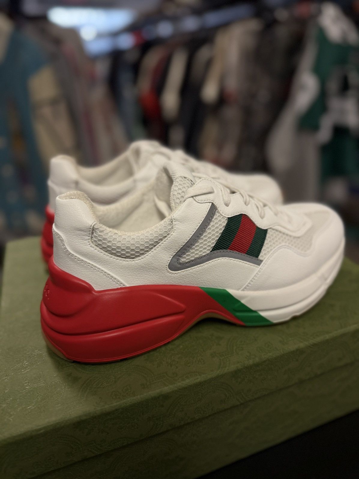 Gucci Gucci White Red Rhyton Shoes Size 7.5G/8US Size US 8 / EU 41 - 6 Thumbnail
