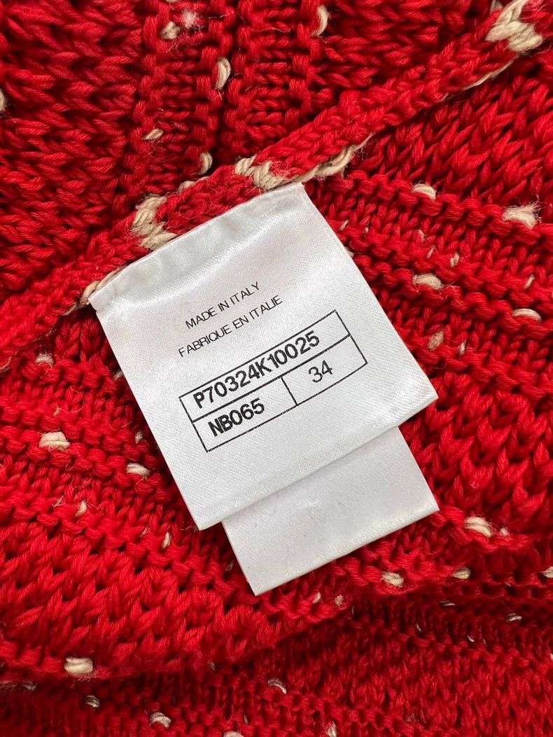 Chanel Chanel Red irregular knitted skirt Size 42" / US 20 - 6 Thumbnail