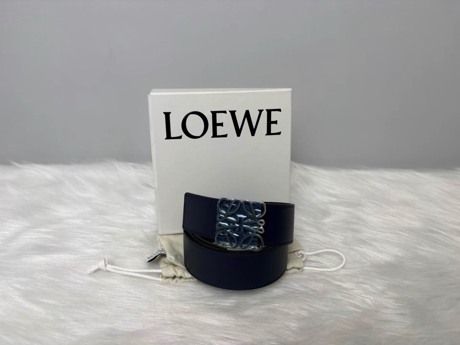Loewe Loewe Iconic Smooth Buckle Leather Reversible Belt K36 Size ONE SIZE - 1 Thumbnail