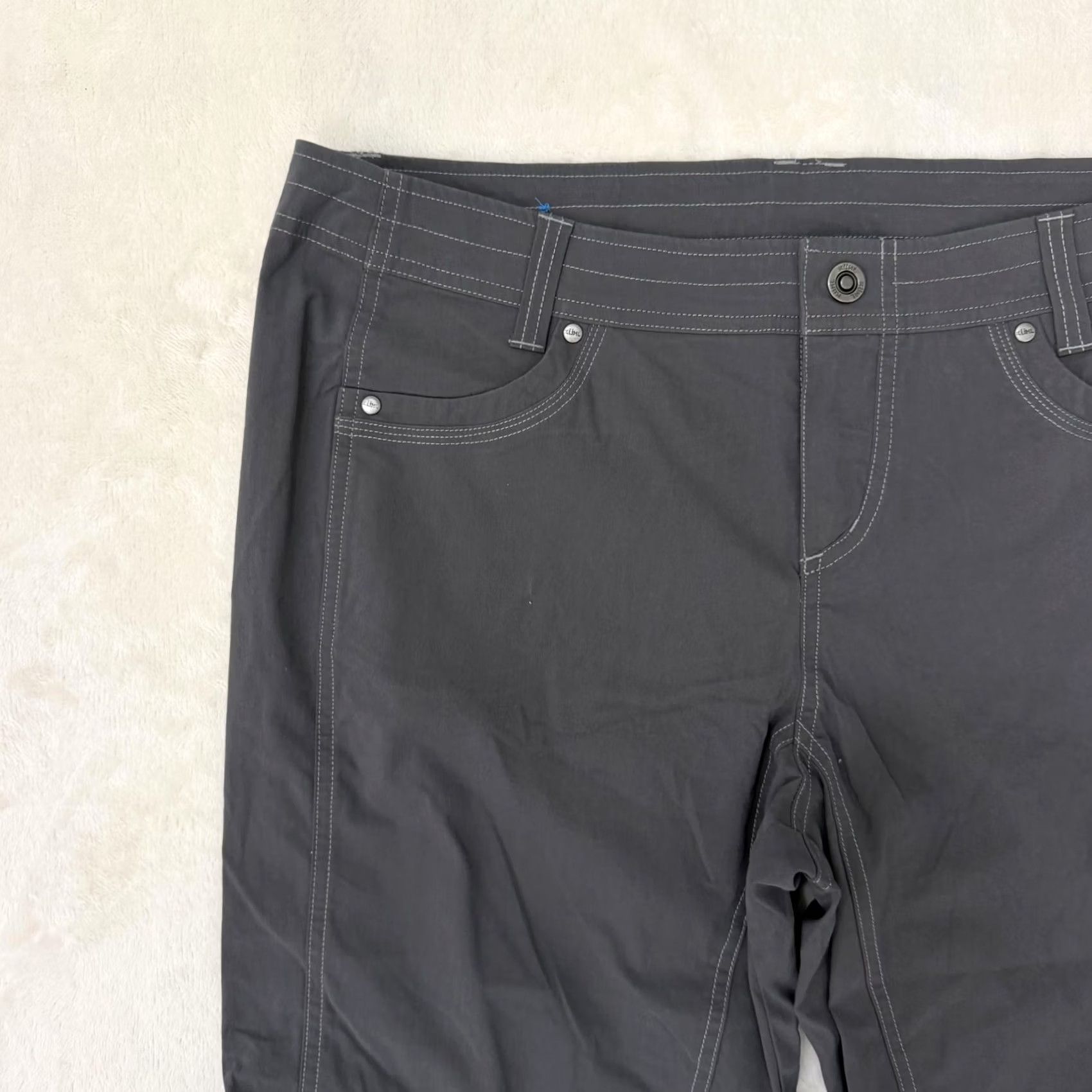 Vintage Kuhl Legendary Pants Womens 36x32 Gray Cargo Hiking Travel Outdoor Straight Leg Pants Women Gray 36x32 Regular Pocket 5-Pocket Design Mens? Size 25" / US 0 / IT 36 - 4 Thumbnail