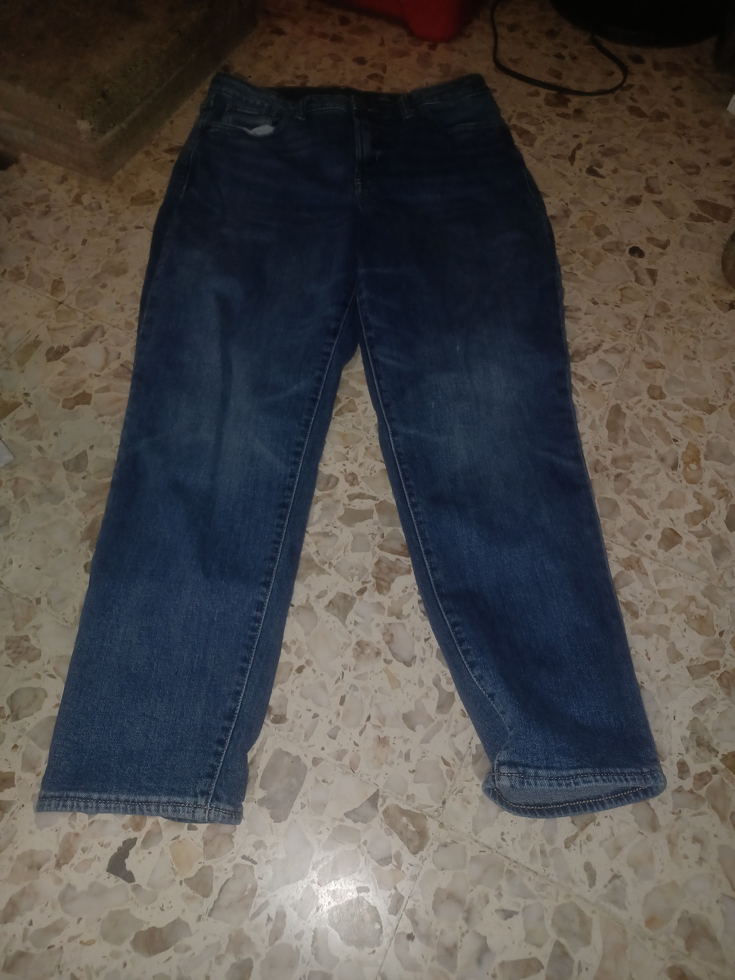 Old Navy Old Navy Women's Blue Jeans SZ 12 High Rise Curvy Size 34" / US 12 / IT 48 - 1 Thumbnail