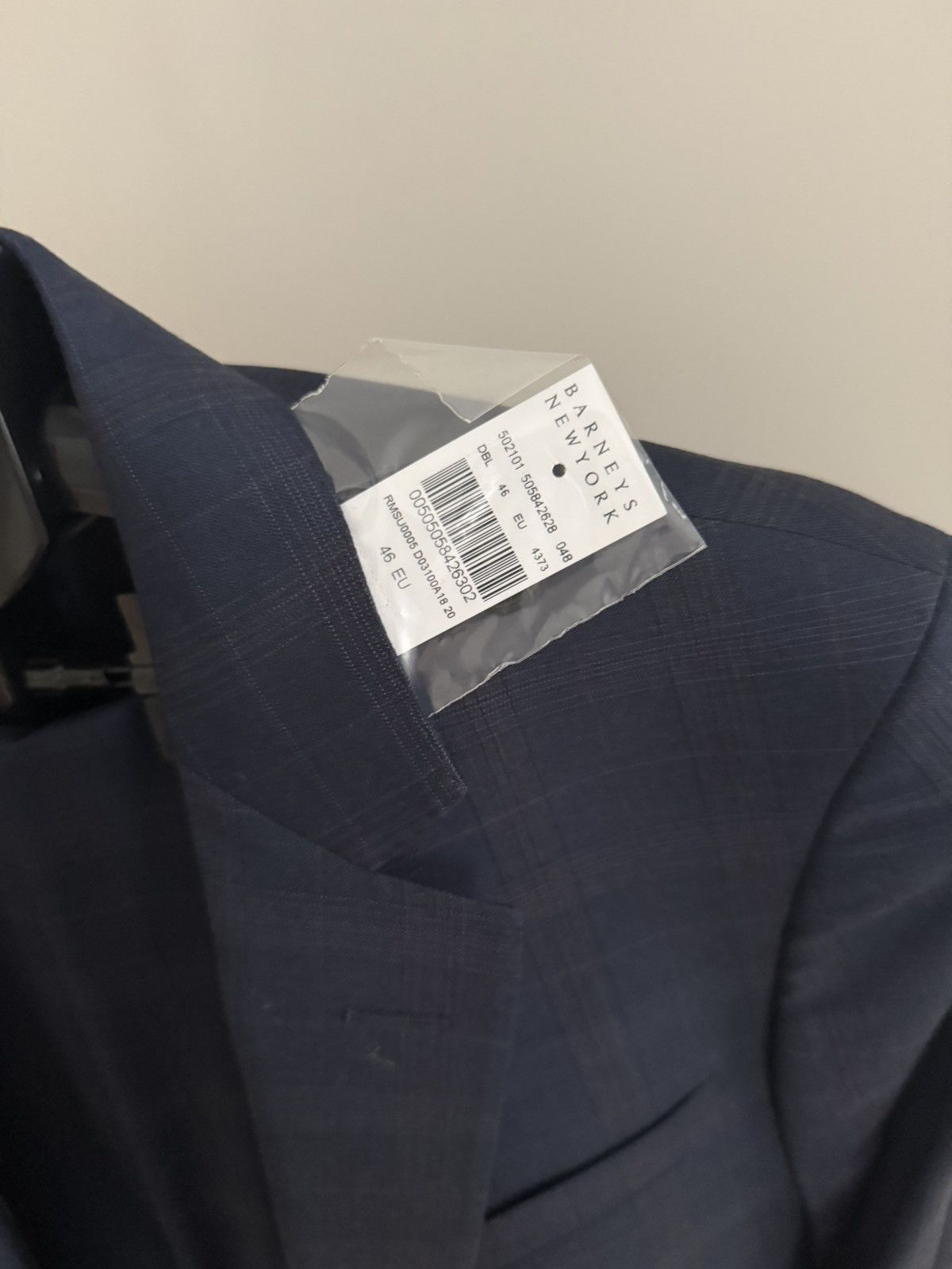 Lanvin Lanvin Men’s Size 36R / 46 IT Navy Subtle Plaid 2-Piece Suit Size 36R - 8 Thumbnail