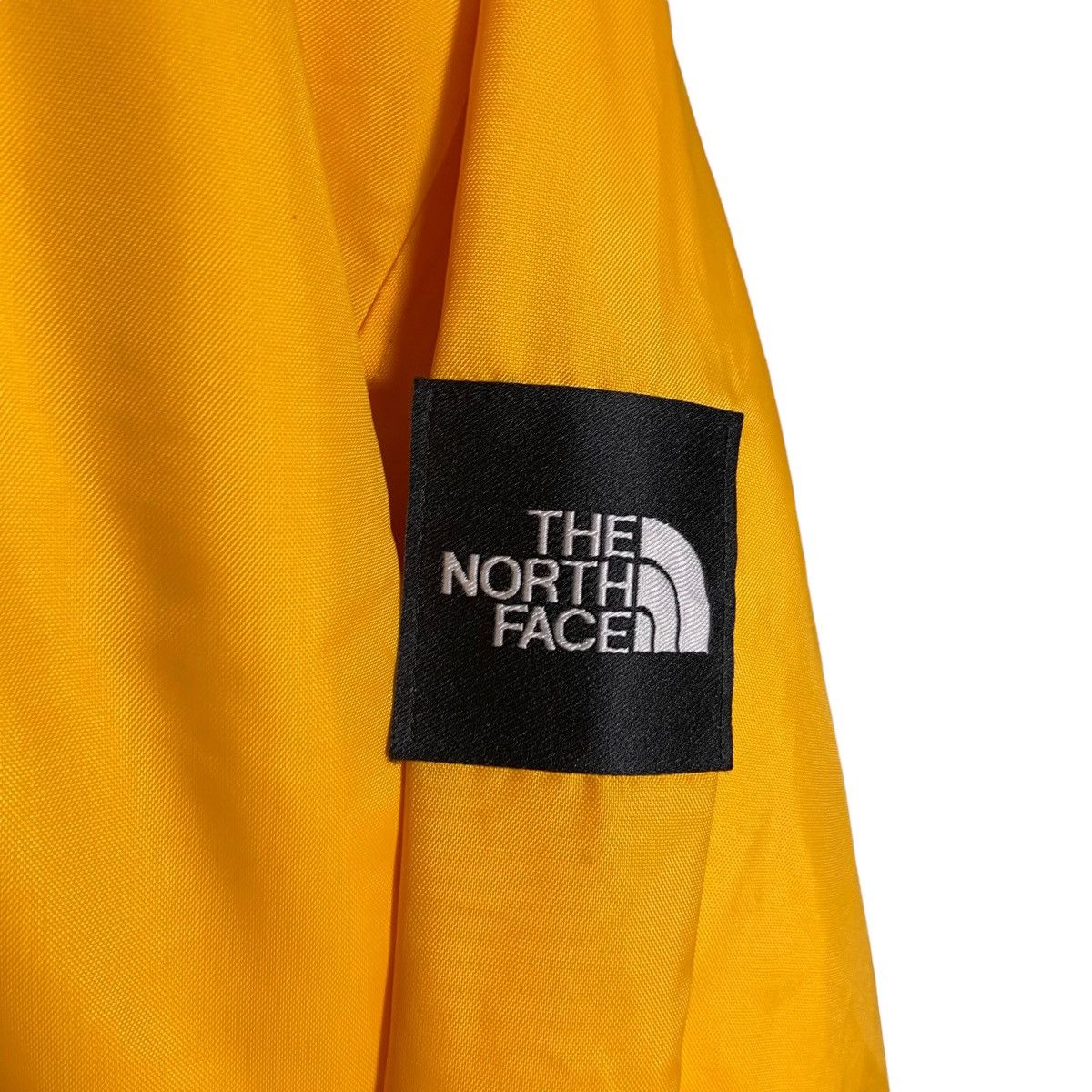 The North Face The North Face Patch Logo Yellow Jacket Size US L / EU 52-54 / 3 - 3 Thumbnail