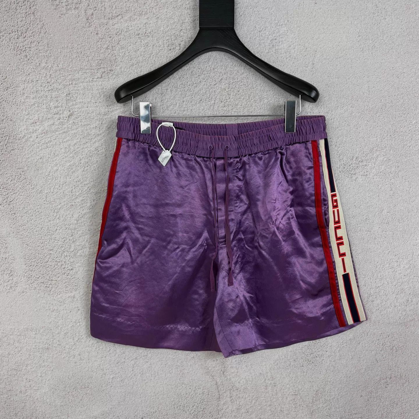 Gucci Gucci Silk Side Logo Purple Casual Shorts 48 Size US 32 / EU 48 - 1 Thumbnail