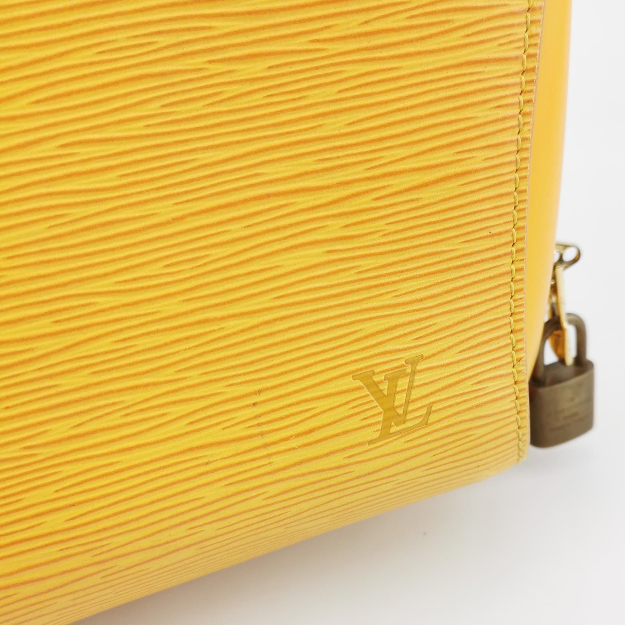 Louis Vuitton Louis Vuitton (LV) Mabillon cowhide solid color water rippl Size ONE SIZE - 2 Thumbnail