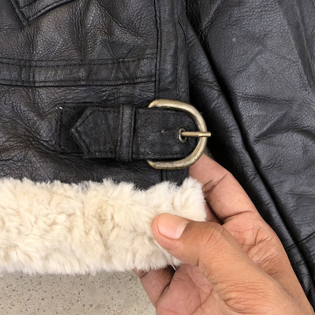 Vintage Vintage Suntory Boss Coffee B-3 Sherpa Leather Jacket Size US M / EU 48-50 / 2 - 8 Thumbnail