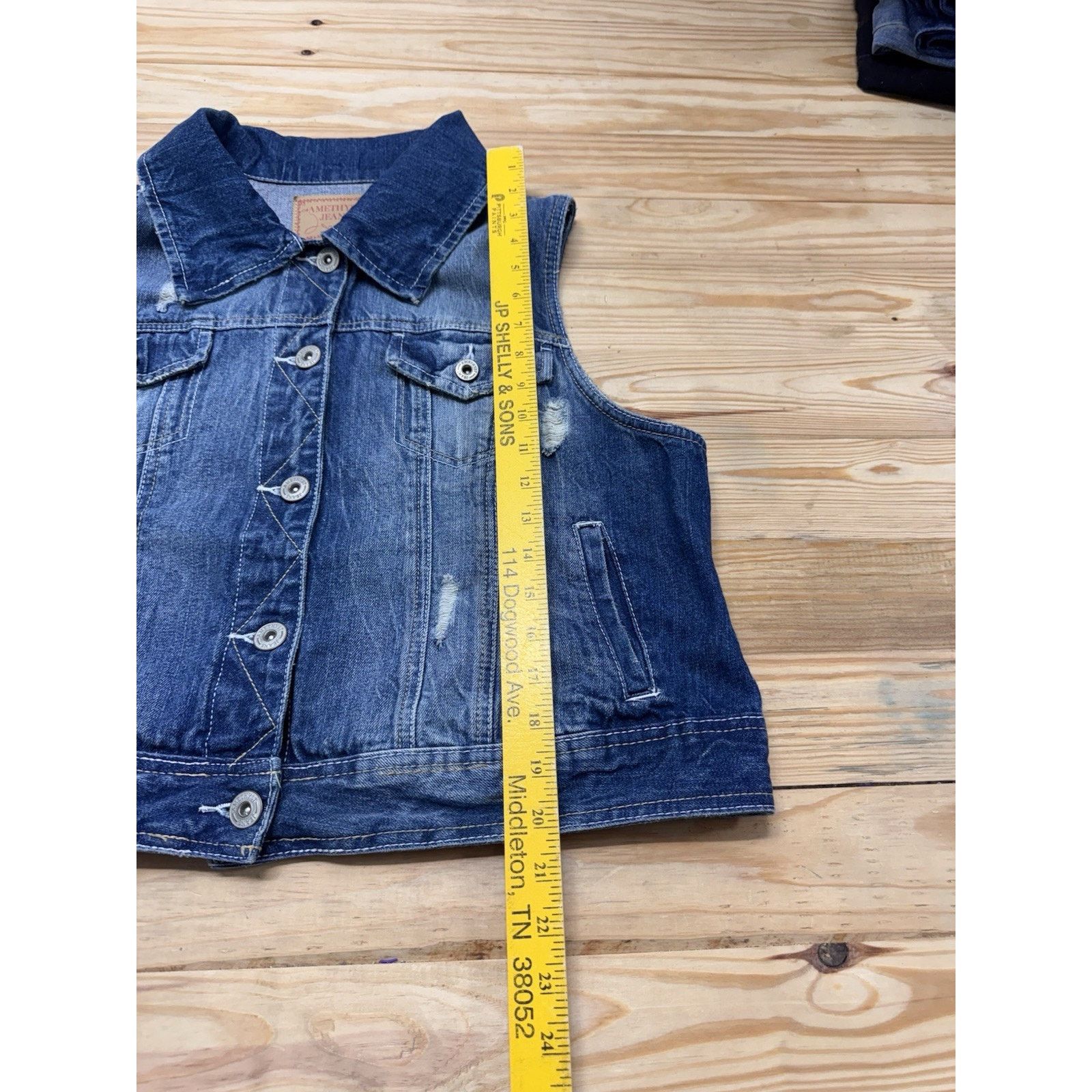 Other Amethyst Women’s Plus 1X Blue Denim Vest Distressed Size XL / US 12-14 / IT 48-50 - 7 Thumbnail