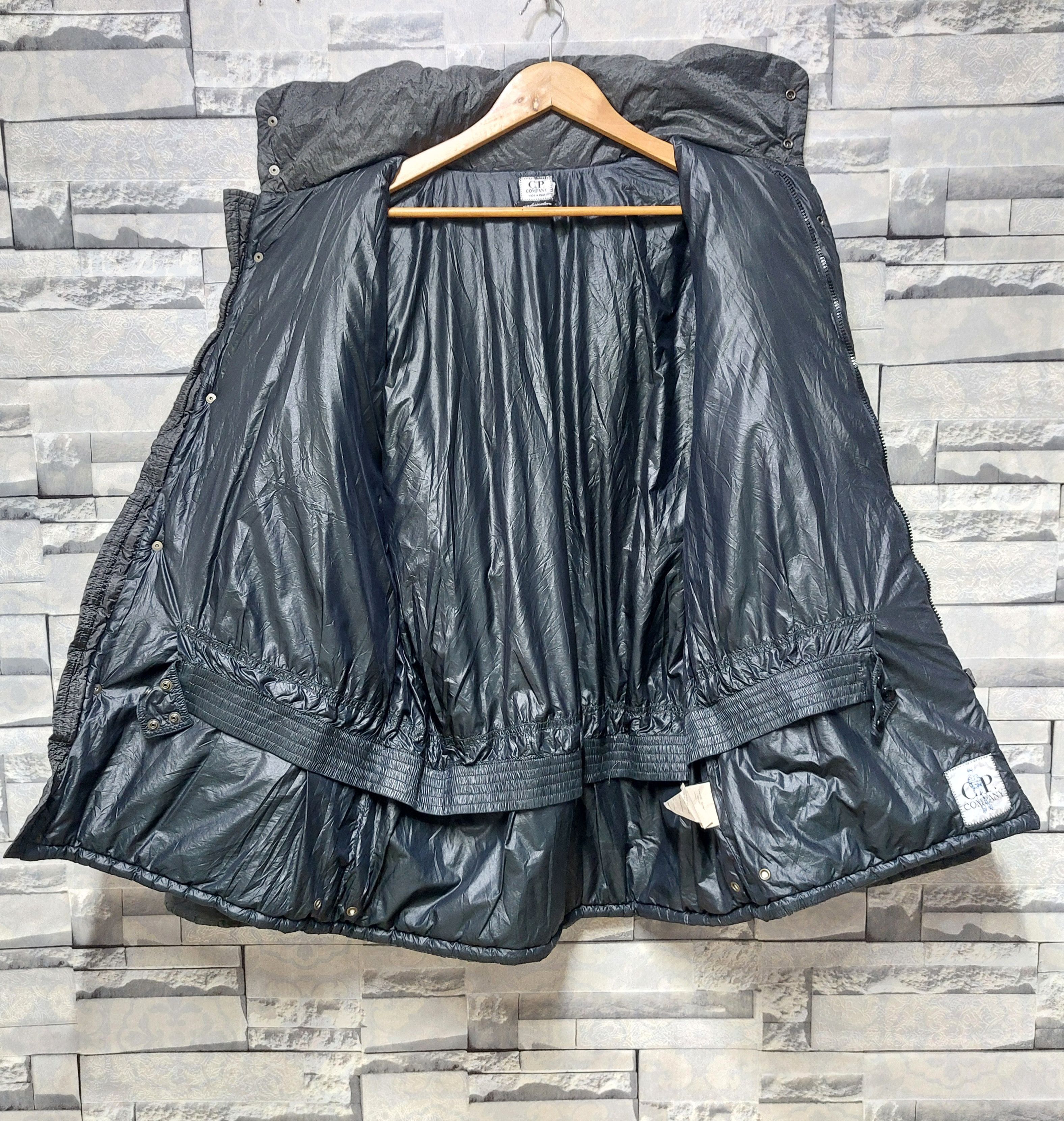 C.P. Company C.P. Company Size US L / EU 52-54 / 3 - 5 Thumbnail