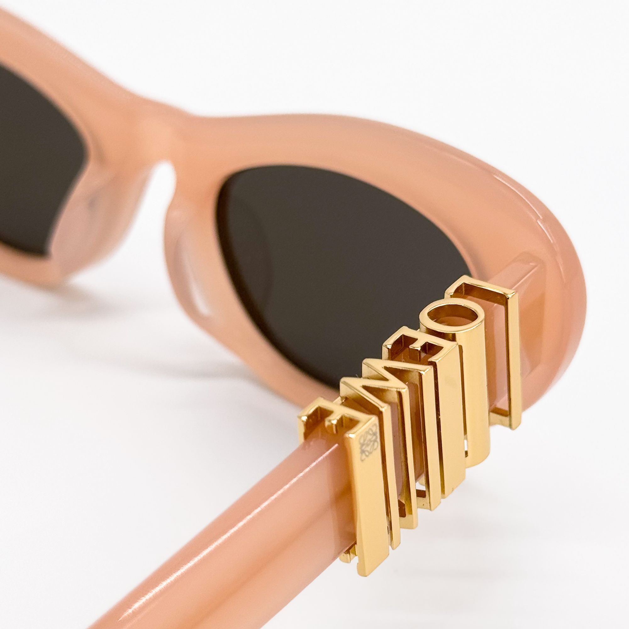 Loewe NEW LW40156U 72E, LOEWE SUNGLASSES NUDE CAT EYE EYEWEAR LOEW Size ONE SIZE - 6 Thumbnail