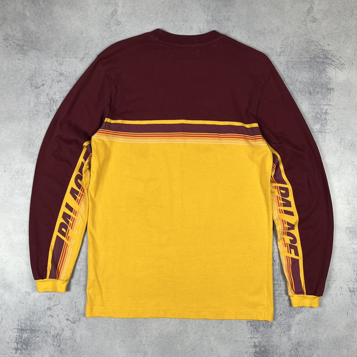 Palace Palace Skateboards big logo chatteth longsleeve Size US S / EU 44-46 / 1 - 12 Thumbnail