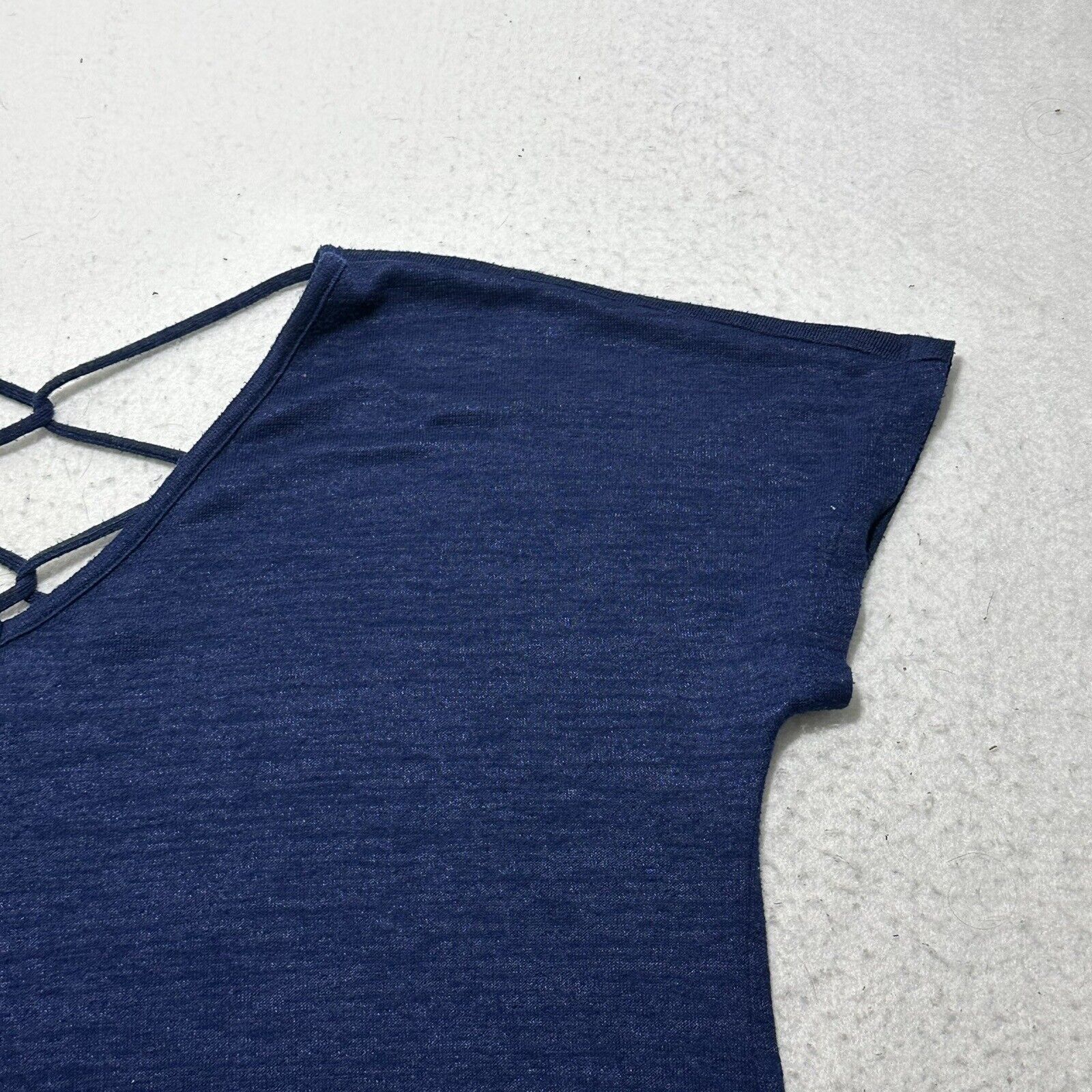 Other A.N.A. Large V-Neck Navy Blue Knit Round Hem T-Shirt Size L / US 10 / IT 46 - 2 Thumbnail