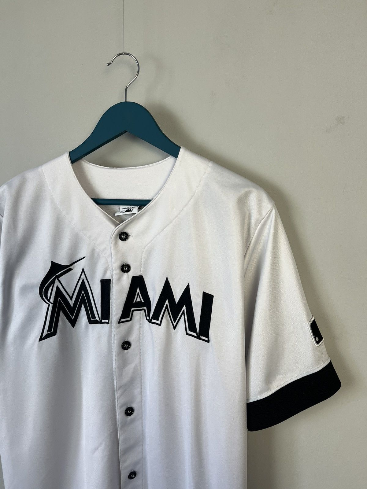 Marcelo Burlon Marcelo Burlon Miami Marlins Jersey Made in Portugal Size US L / EU 52-54 / 3 - 4 Thumbnail