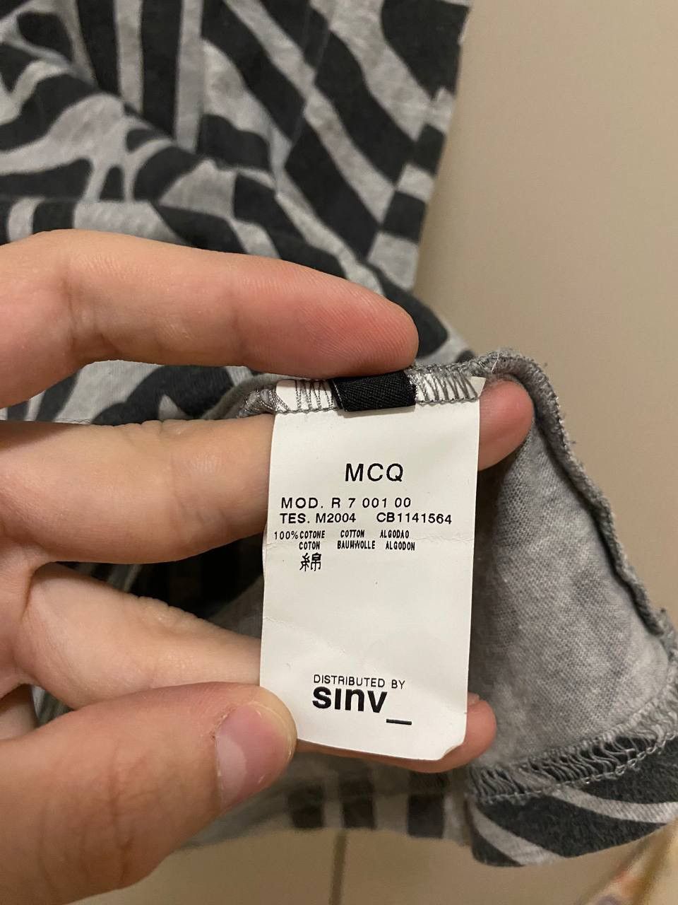 Alexander McQueen × MCQ × Vintage Vintage MCQ Alexander McQueen T-shirt Size US M / EU 48-50 / 2 - 11 Thumbnail