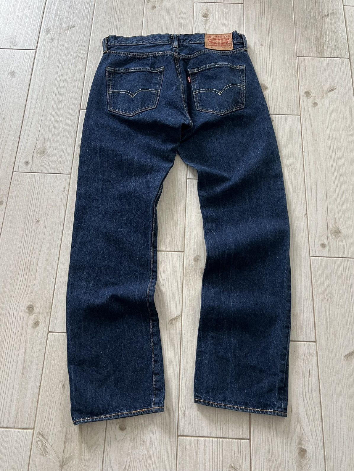 Levi's Vintage Levi's 501 Distressed Jeans 32x32 Size US 32 / EU 48 - 2 Thumbnail