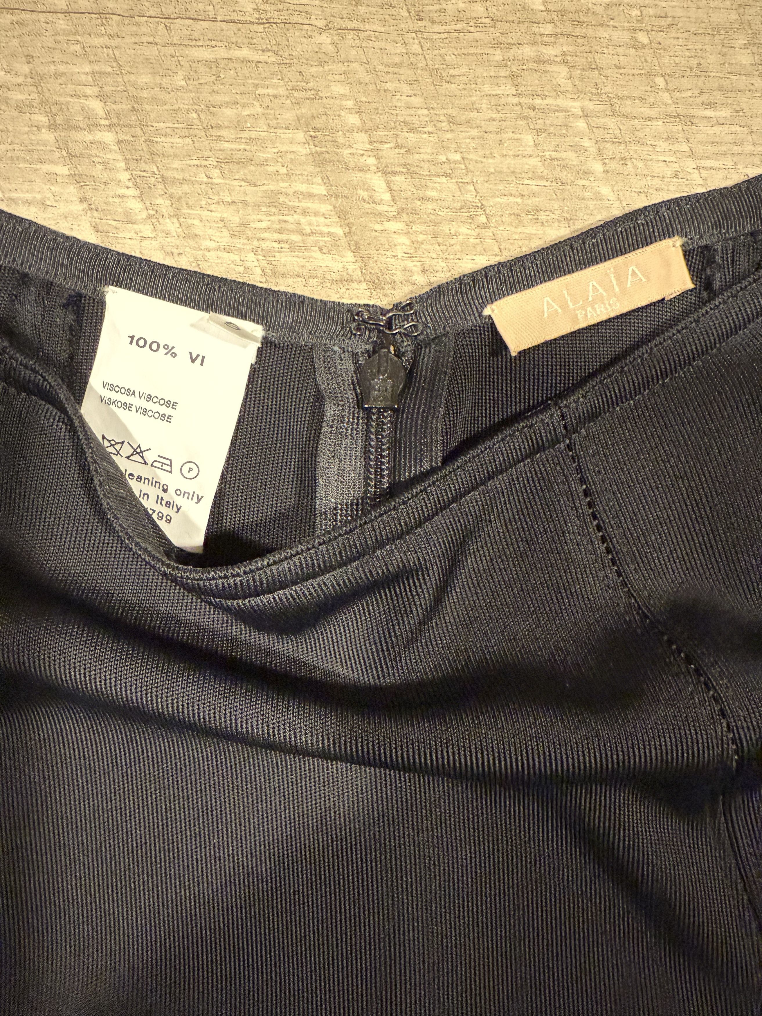 Alaia Viscose Skirt Size 24" / US 00 / IT 34 - 3 Thumbnail