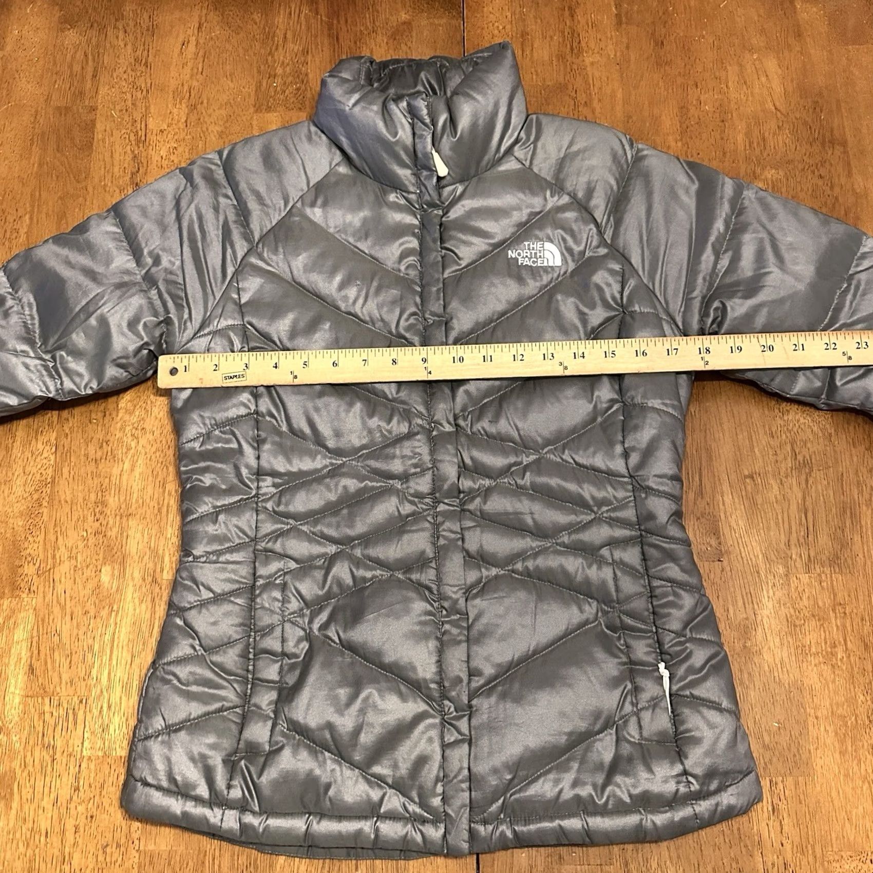 The North Face The North Face Womens Gray 550 Goose Down Puffer Jacket Small Size S / US 4 / IT 40 - 7 Thumbnail