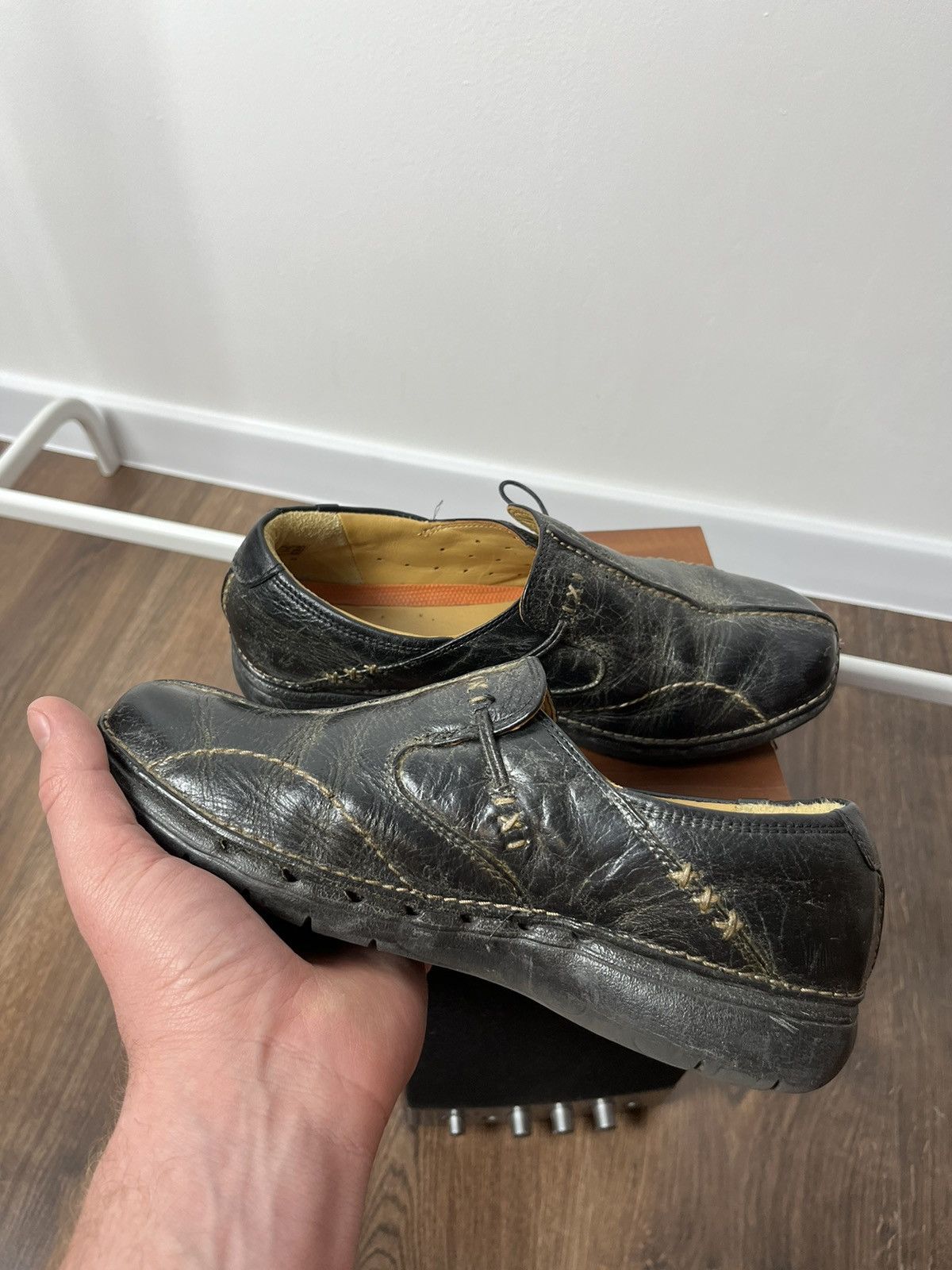 Clarks Vintage Woman’s Clarks Avant Garde very light Sneakers Size US 7 / IT 37 - 7 Thumbnail