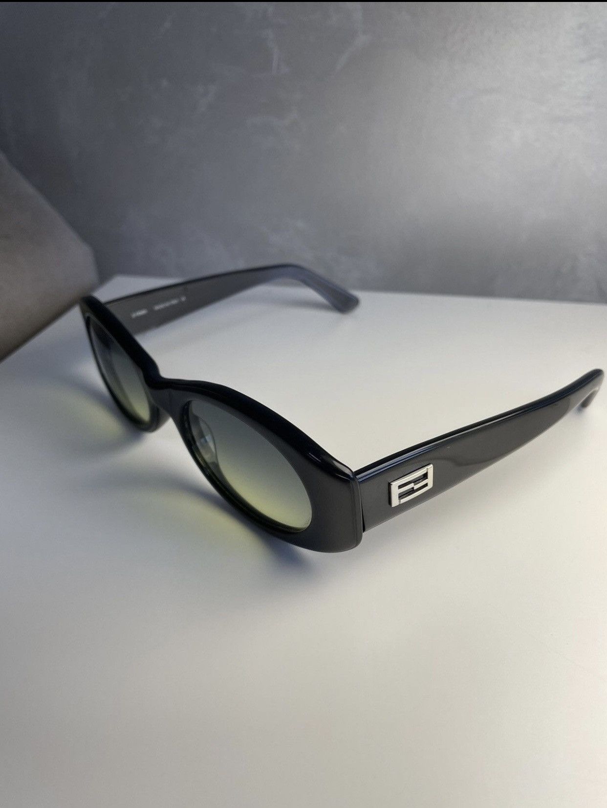 Fendi × Vintage Fendi sunglases too sexy for this world Size ONE SIZE - 5 Thumbnail