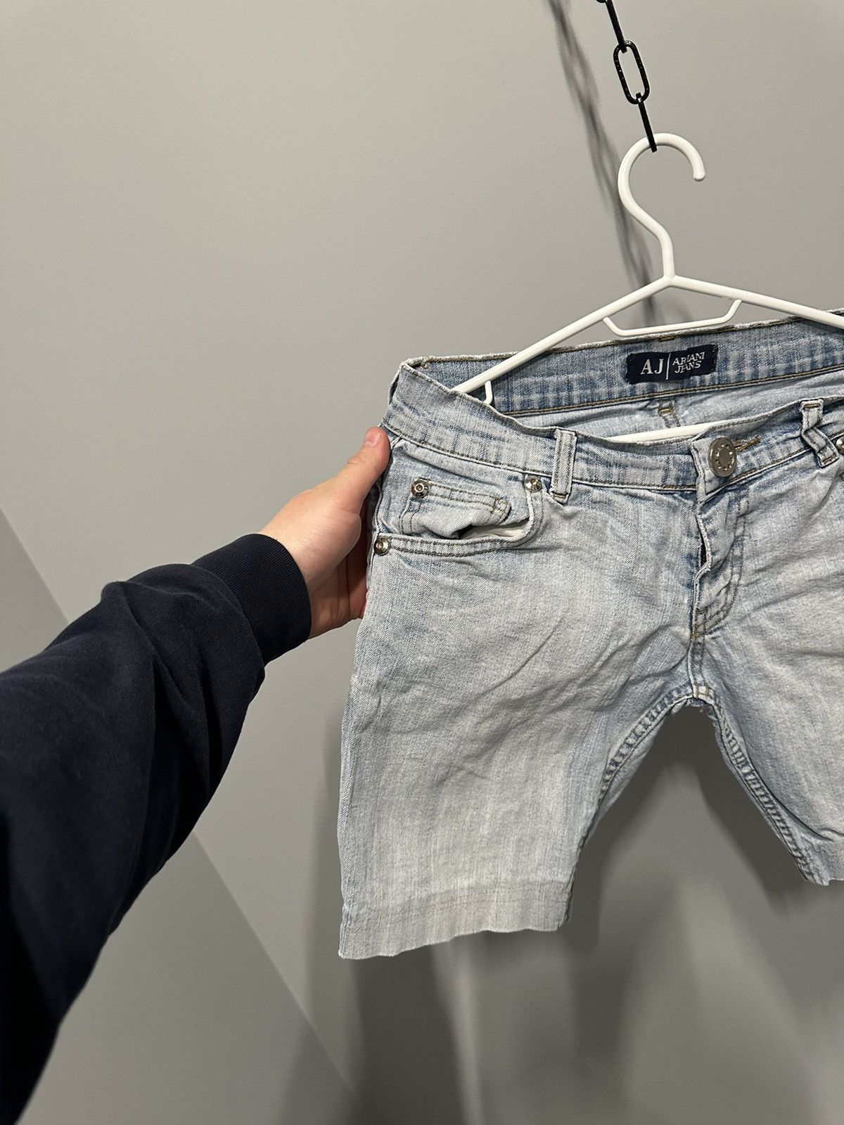 Armani Vintage Armani Big Logo Denim Shorts 2000s Style Y2K Size 26" / US 2 / IT 38 - 10 Thumbnail
