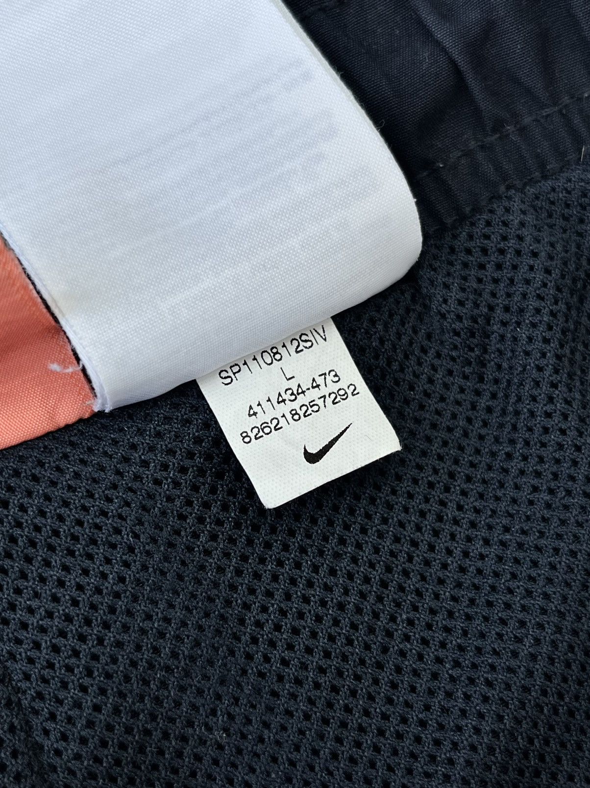 Nike Vintage Nike Track Pants Swoosh Logo Y2K 90s Drill Casual Size US 34 / EU 50 - 9 Thumbnail