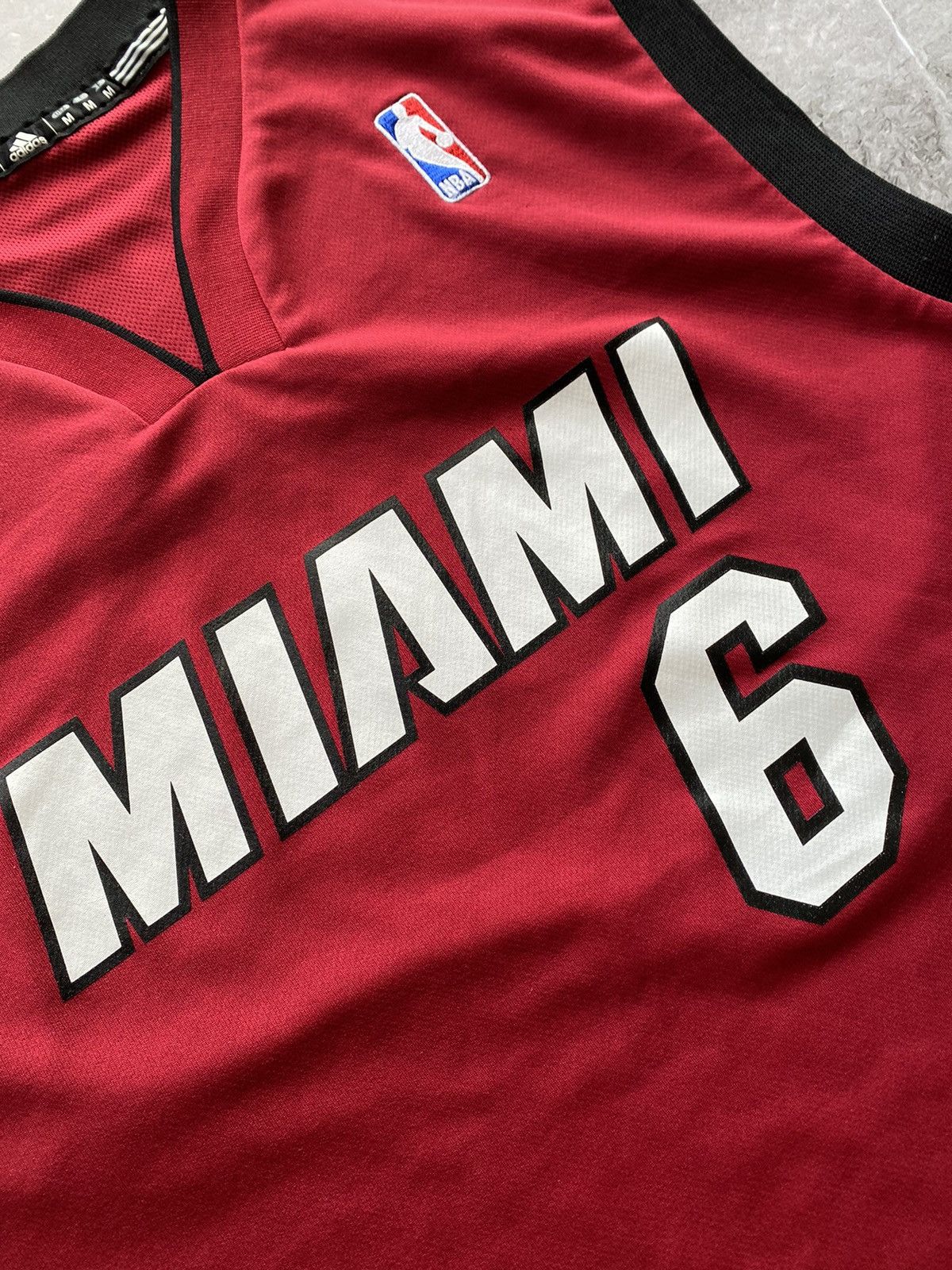 Adidas Vintage Lebron James Adidas 2013 NBA Miami Heat Jersey # 6 Size US M / EU 48-50 / 2 - 7 Thumbnail