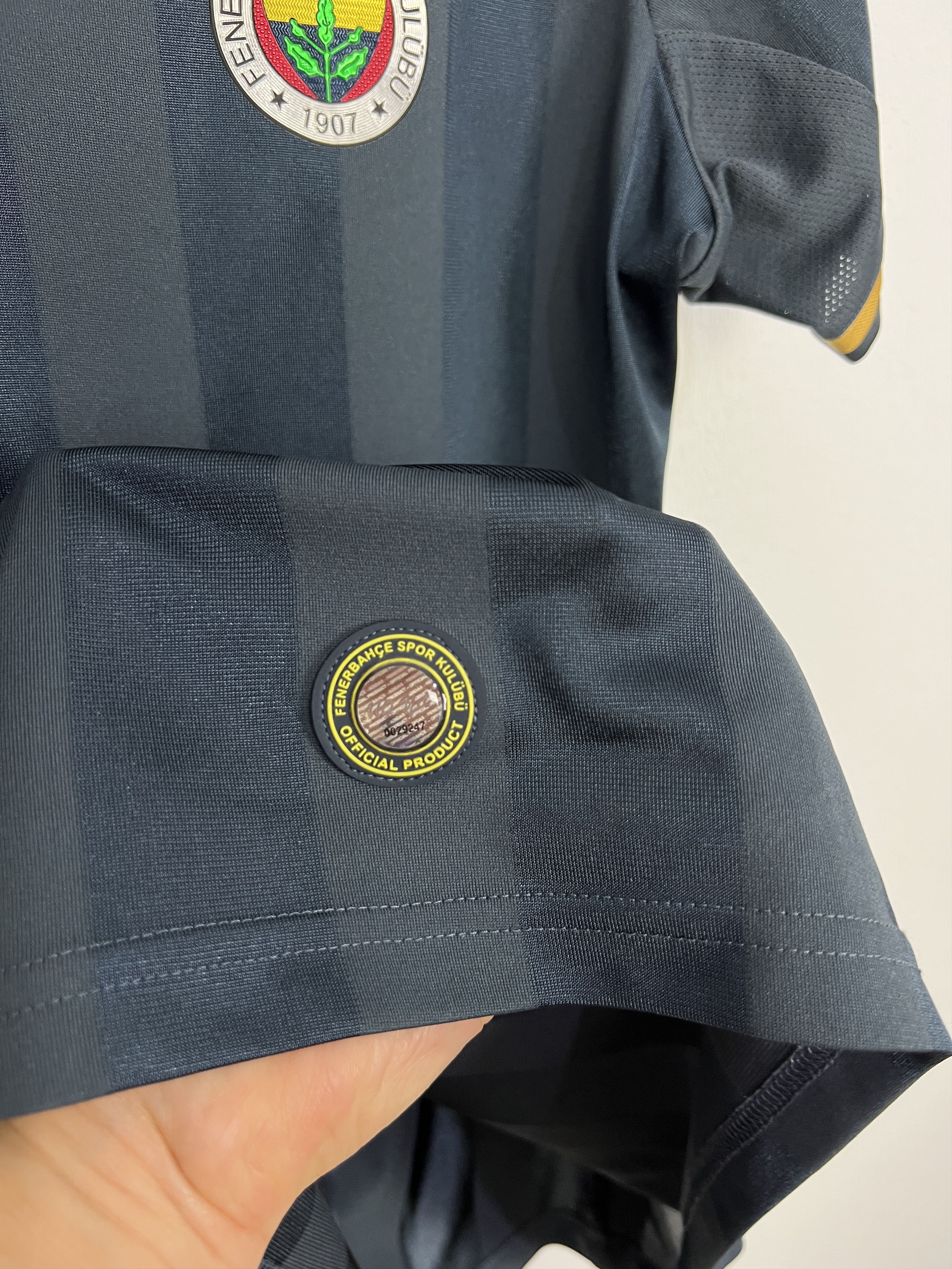 Adidas Fenerbahce football shirt 2016 Soccer Adidas Jersey Trikot Size US L / EU 52-54 / 3 - 4 Thumbnail
