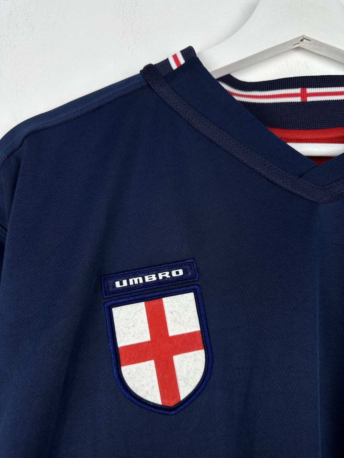 Umbro England 2002 Away Reversible Soccer Jersey Football Shirt Size US XL / EU 56 / 4 - 14 Thumbnail