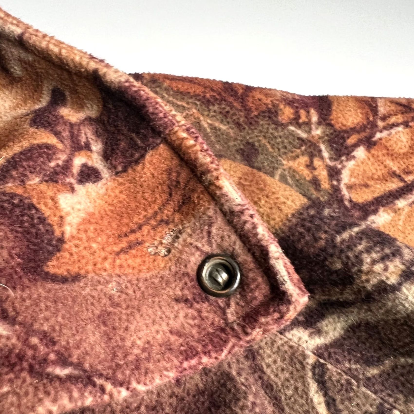 Vintage VINTAGE L.L.Bean Camo Hunting Jacket Oak Leaf Print Outdoor Coat XL USA Made Casual Mens Size US XL / EU 56 / 4 - 7 Thumbnail
