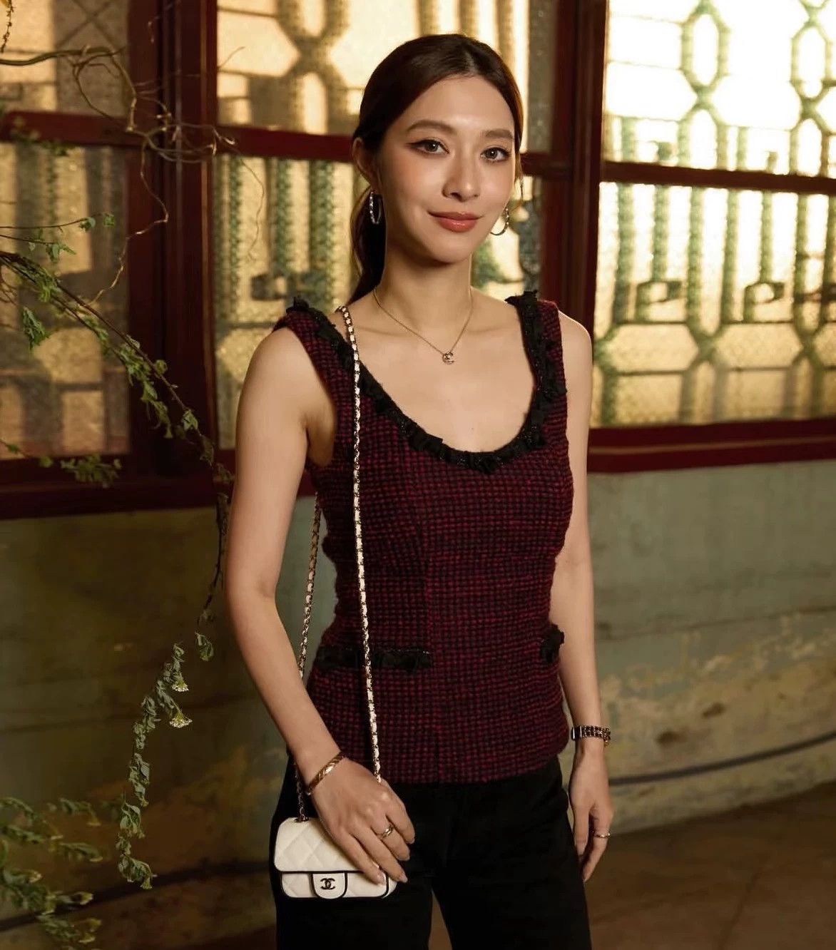 Chanel Chanel burgundy crew neck tank top 36 Size XS / US 0-2 / IT 36-38 - 6 Thumbnail