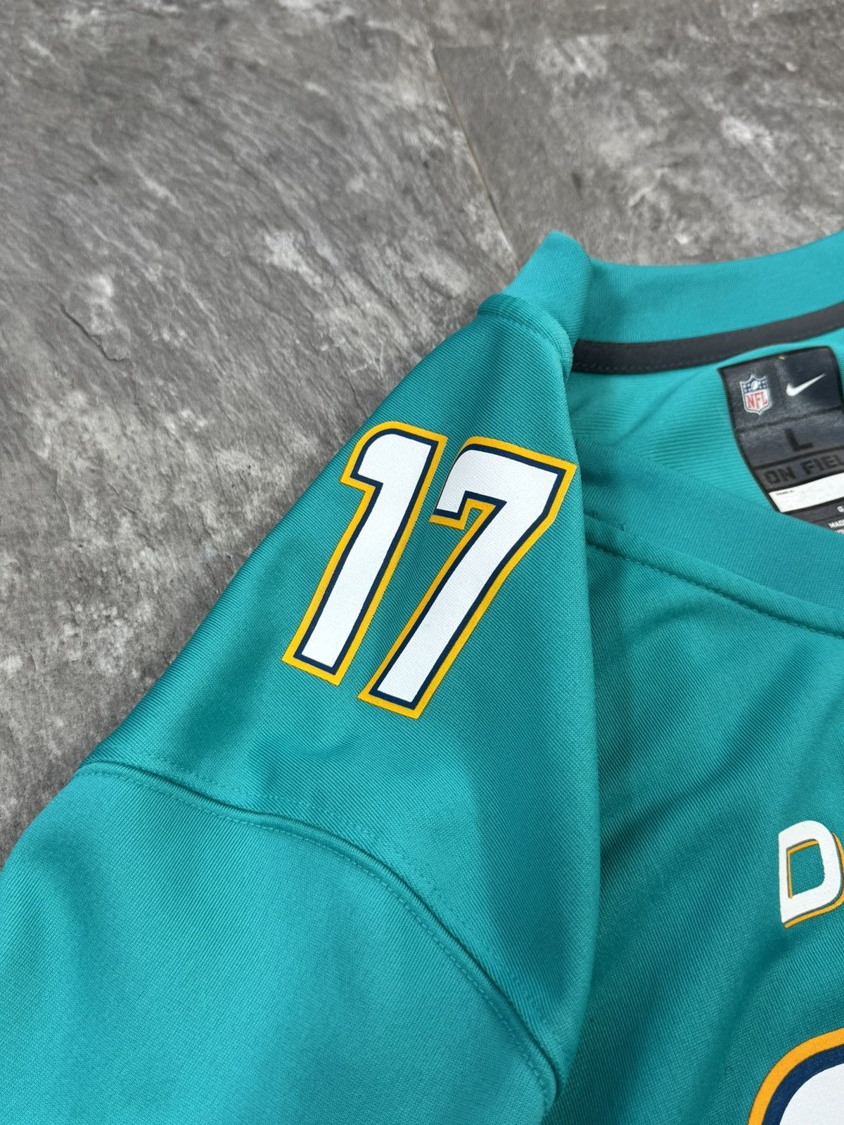 Nike Nike Miami Dolphins NFL Ryan Tannehill #17 Home Jersey Size US L / EU 52-54 / 3 - 5 Thumbnail