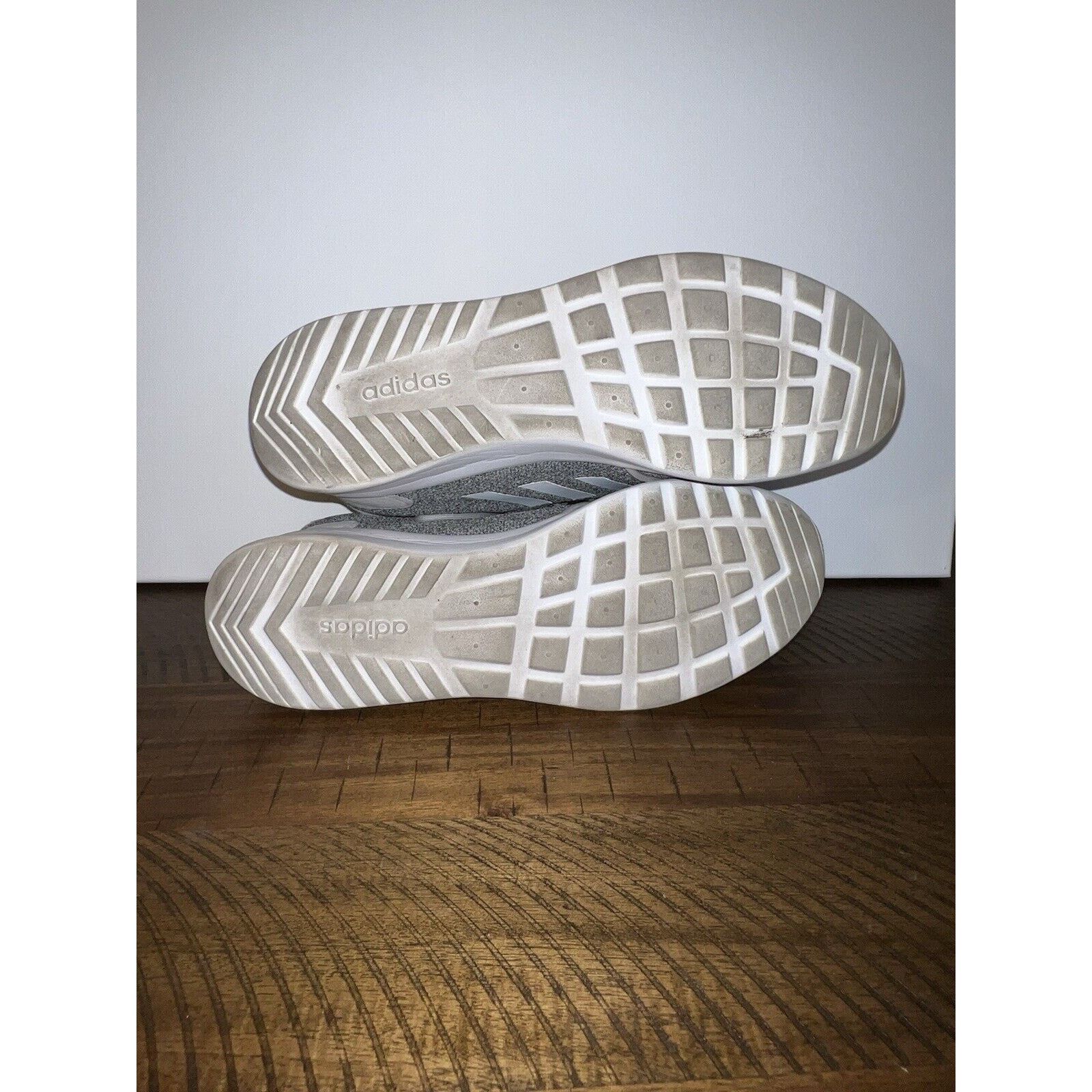 Adidas Women’s Adidas Cloudfoam Running Sneakers Shoes 9 Gray White Size US 7.5 / IT 37.5 - 5 Thumbnail