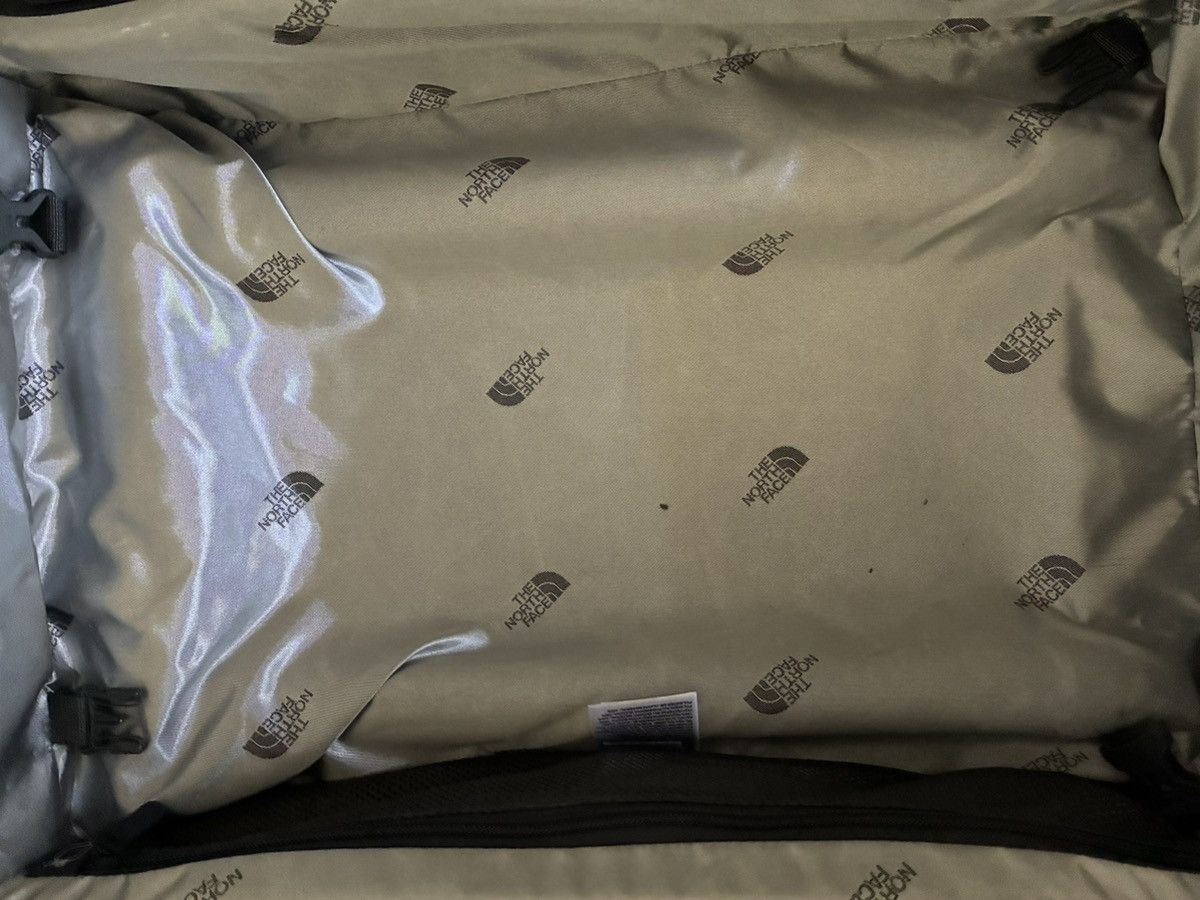 The North Face The North Face All Weather 4-Wheeler—22'' Size ONE SIZE - 9 Thumbnail