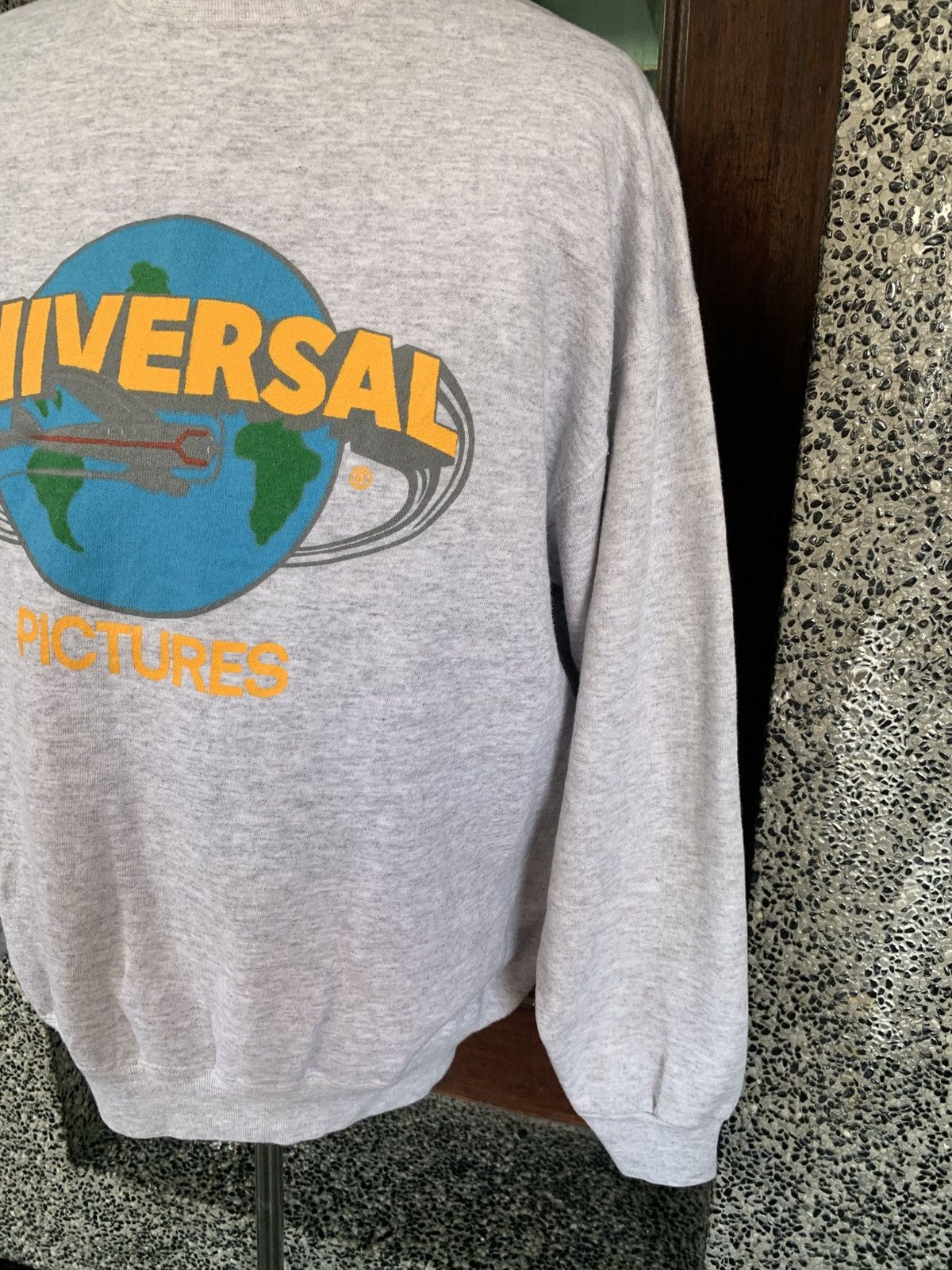 Universal Studios Vintage 90s Universal Studios Hollywood Sweatshirt Size US XL / EU 56 / 4 - 3 Thumbnail