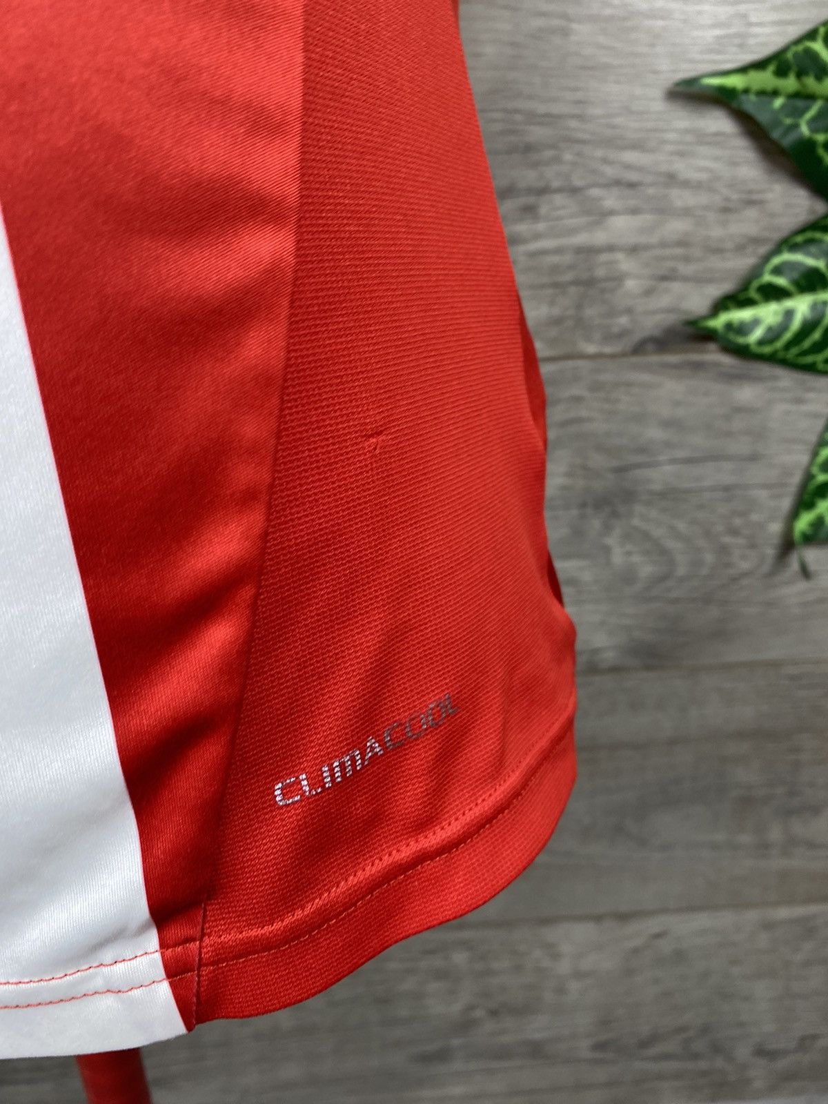 Adidas Paraguay 2009 Adidas Home Jersey Size US S / EU 44-46 / 1 - 20 Thumbnail