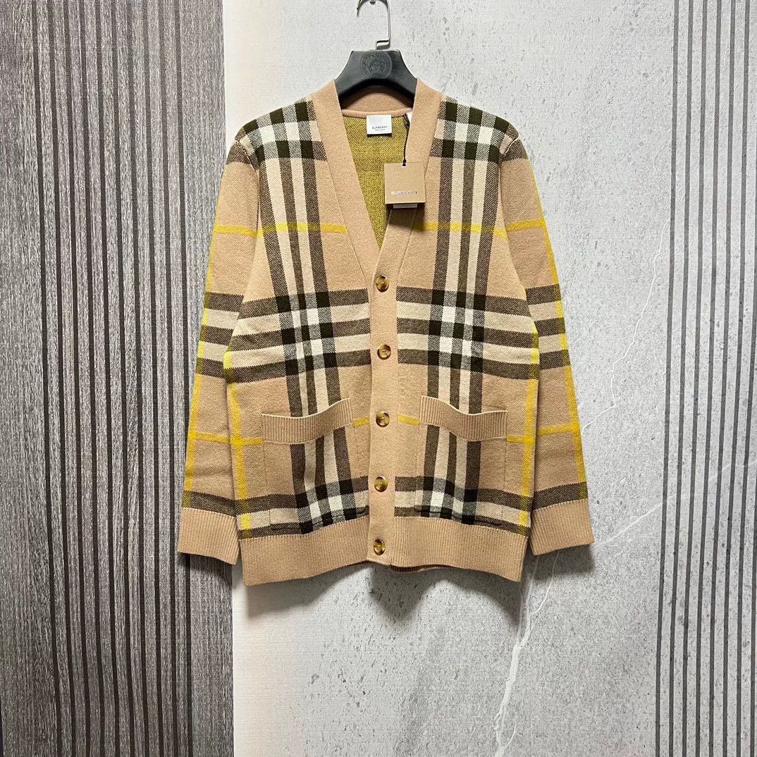 Burberry Burberry Men's Wool Plaid Cardigan Size US XS / EU 42 / 0 - 1 Thumbnail