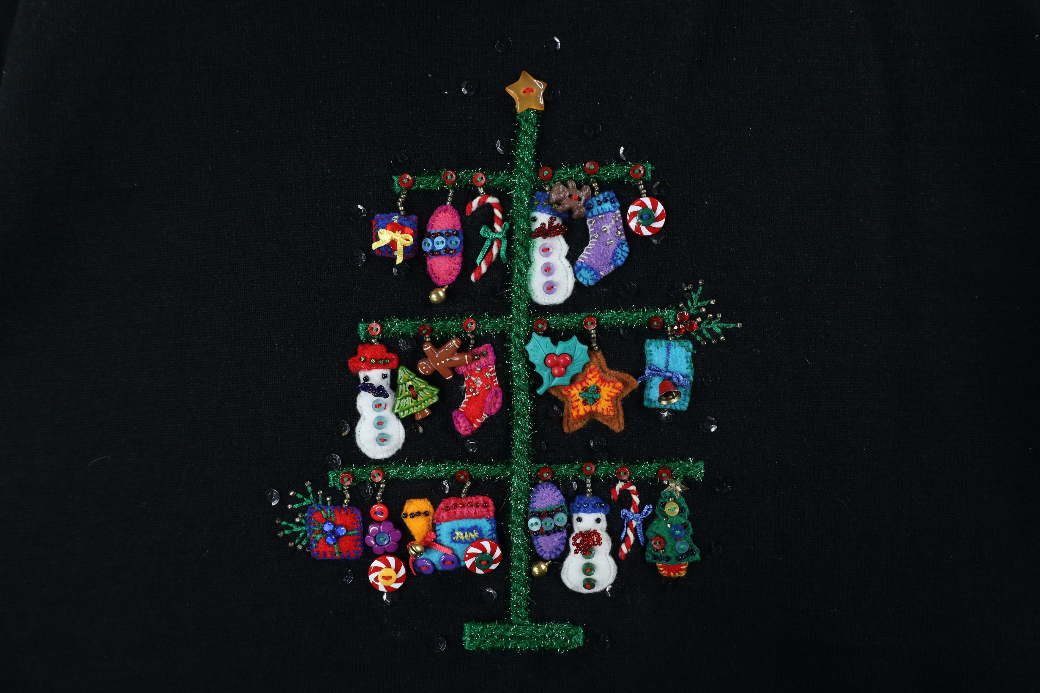 Vintage Vintage 90s Streetwear Tree Ornament Knit Sweater Black Size 3XL / US 20-22 - 4 Thumbnail