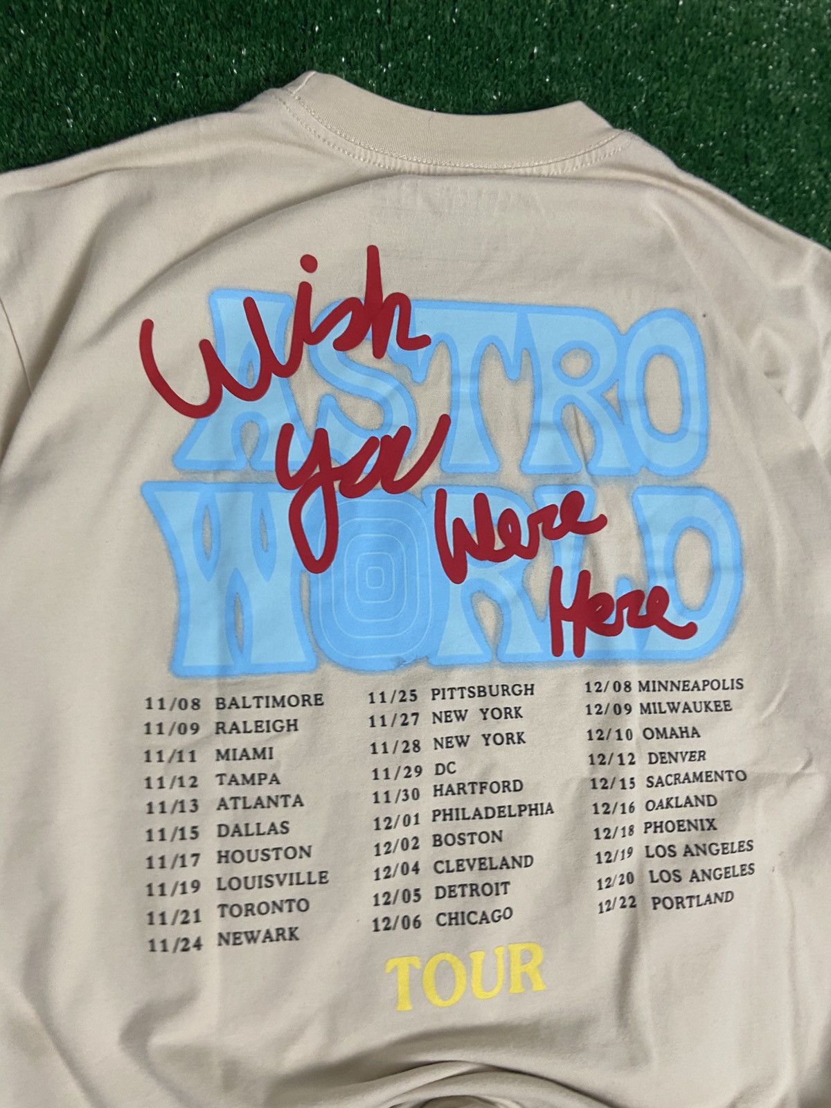 Other Travis Scott Astroworld Tour Tee – Authentic Rare Merch Size US L / EU 52-54 / 3 - 9 Thumbnail