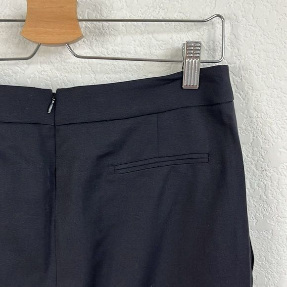 Salvatore Ferragamo Salvatore Ferragamo Pleated Trouser Side Slit Pocket Pencil Size 28" / US 6 / IT 42 - 4 Thumbnail