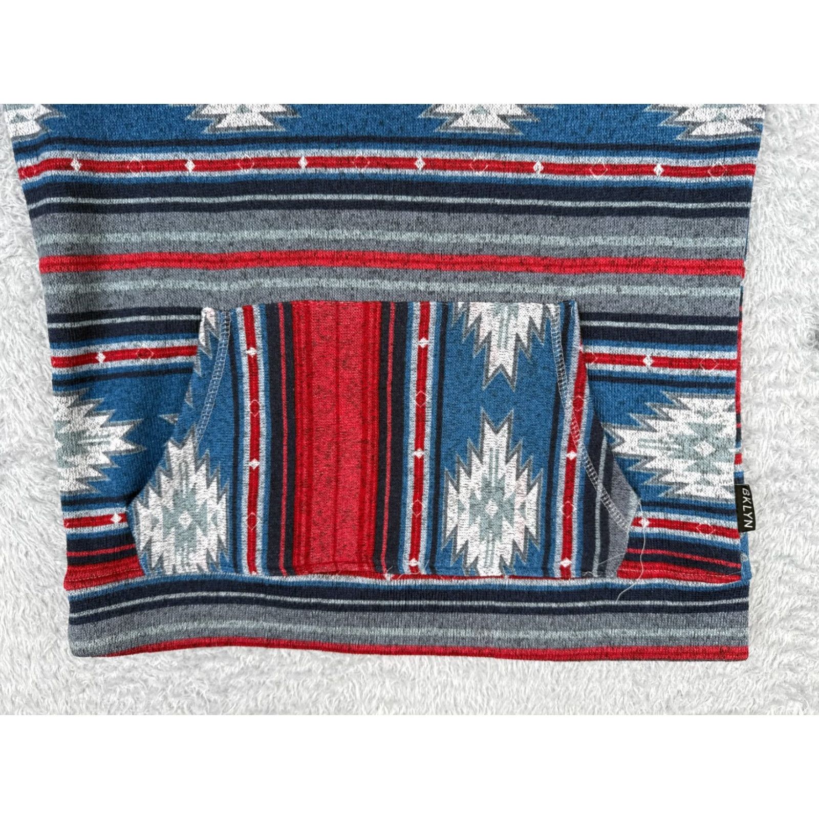 CLOT Brooklyn Cloth Hoodie Womens Small Red Blue Southwest Aztec Pullover Crew Neck Logo Pockets Solid Vintage No N/A Size S / US 4 / IT 40 - 5 Thumbnail