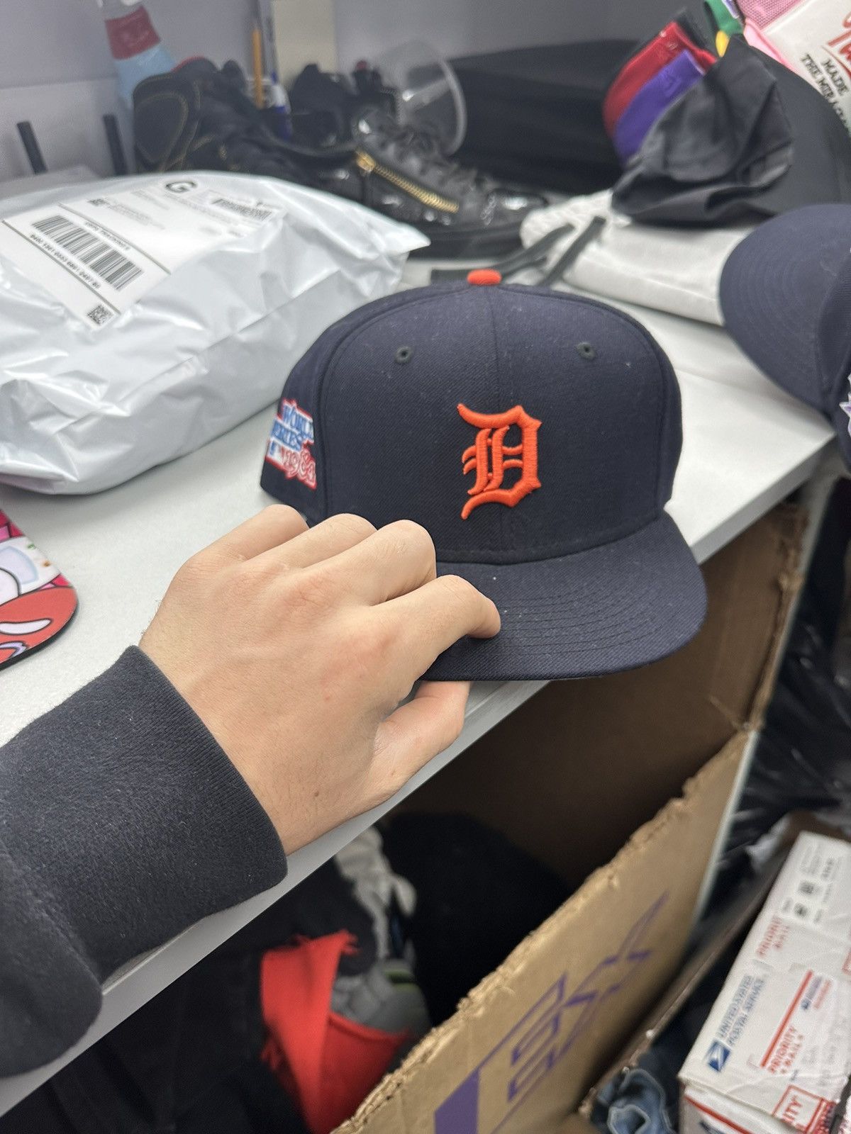 image of Detroit Tigers Fitted New Era in Black, Men's