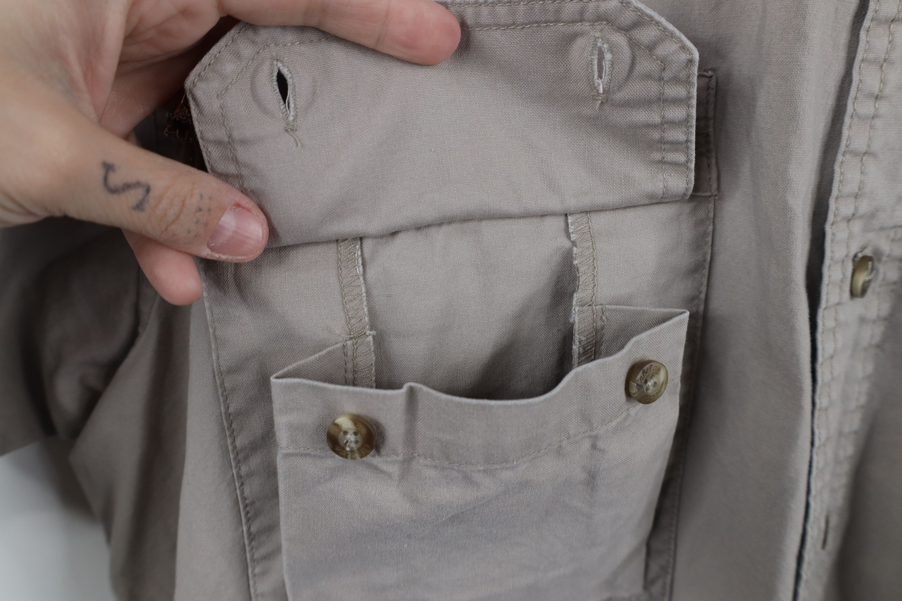 Cabelas × Vintage Vintage Cabelas Faded Safari Bush Short Sleeve Button Shirt Size US L / EU 52-54 / 3 - 7 Thumbnail