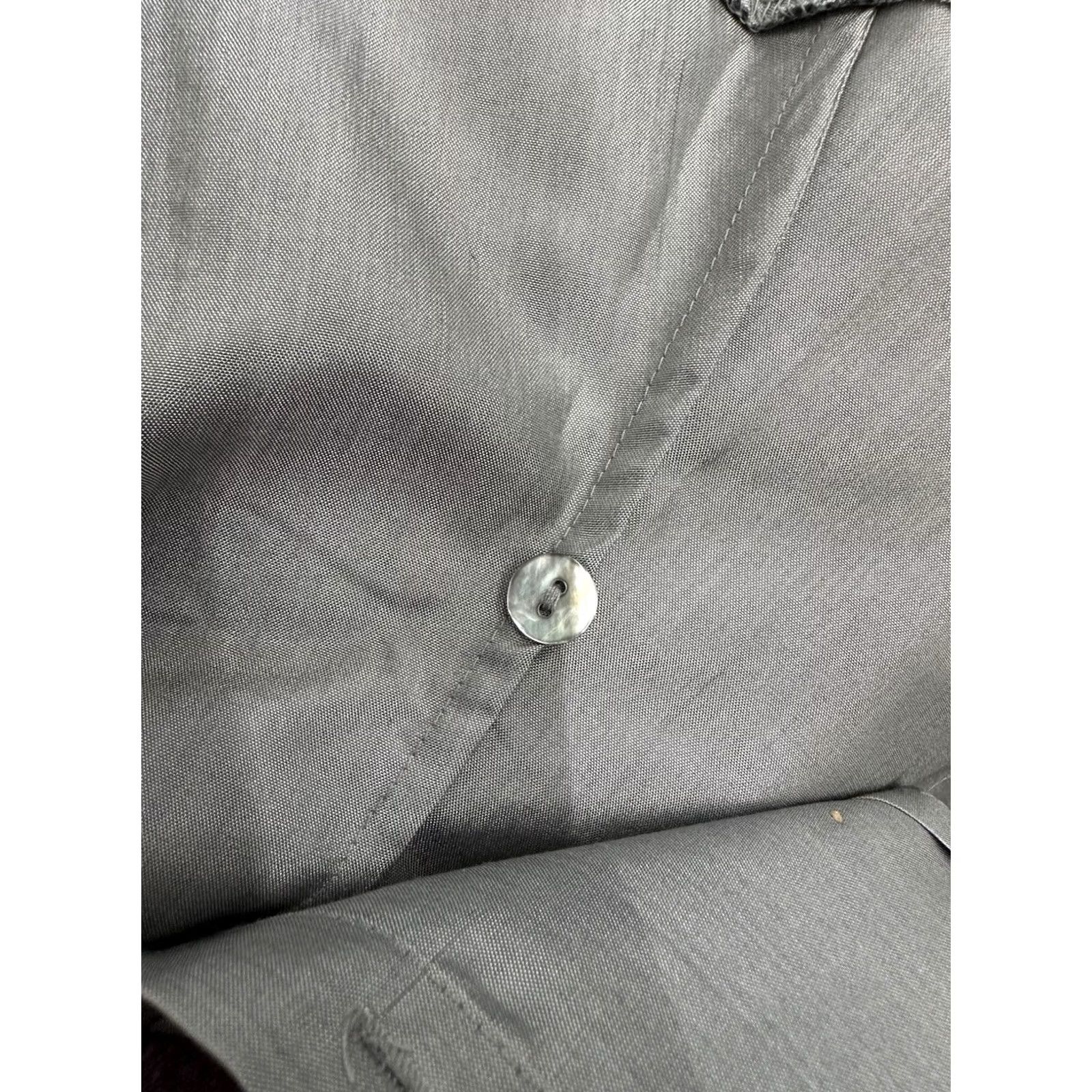 Vintage TRACY M. Silk Long Sleeve Button-Up Shirt Women’s Small NEW Silver Gray Size S / US 4 / IT 40 - 7 Thumbnail