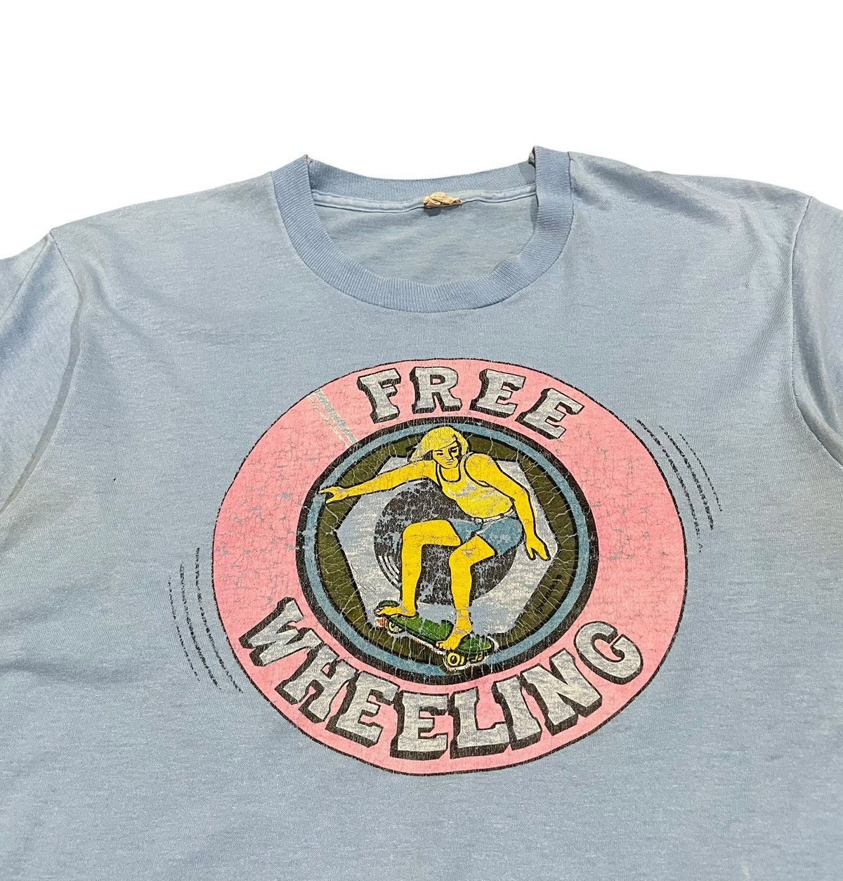 Vintage Vintage 70s Free Wheeling Surf Tee Size US L / EU 52-54 / 3 - 1 Thumbnail